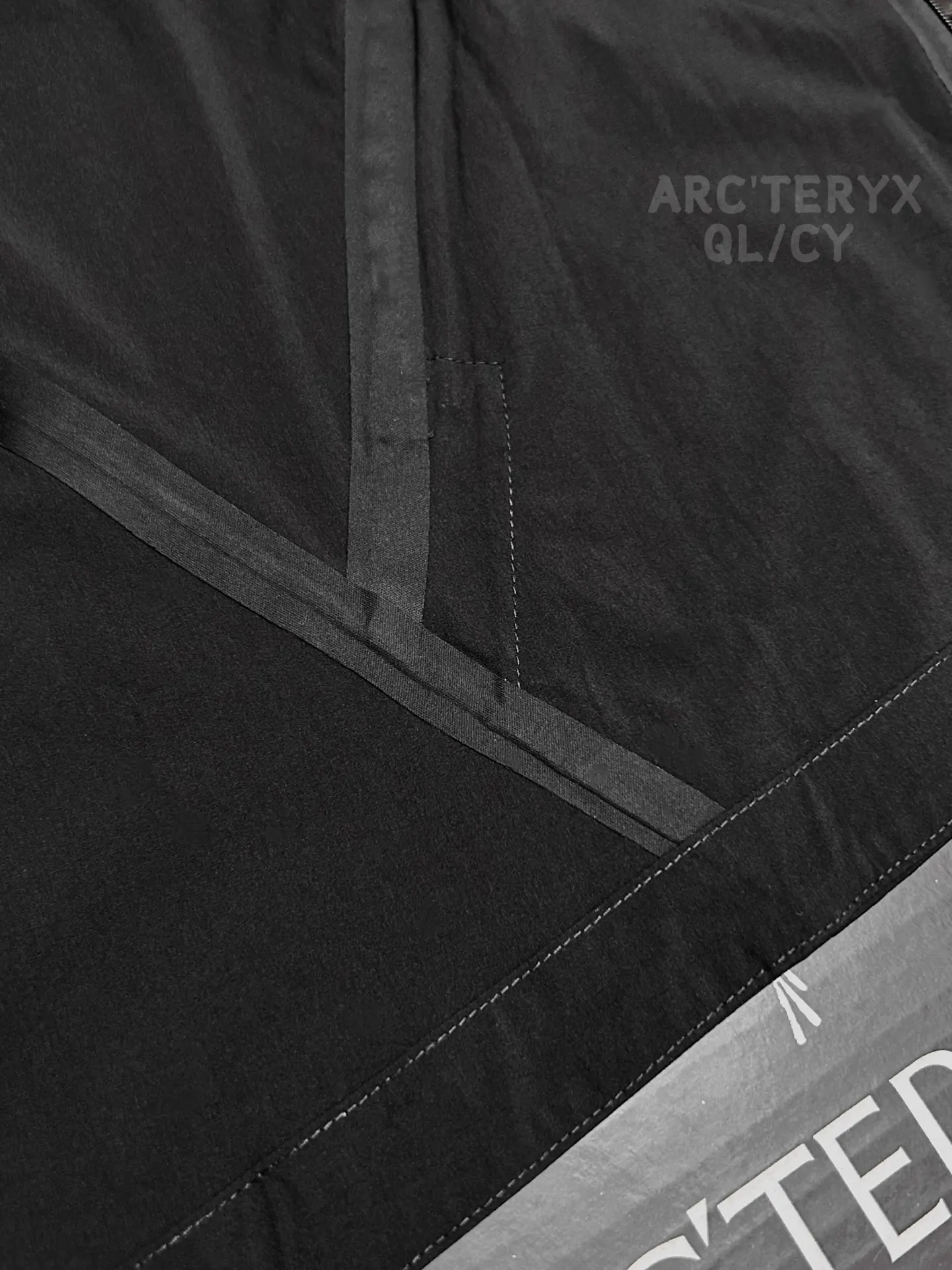 Veilance Spere LT Lightweight Shell Jacket D32011085 — view 8