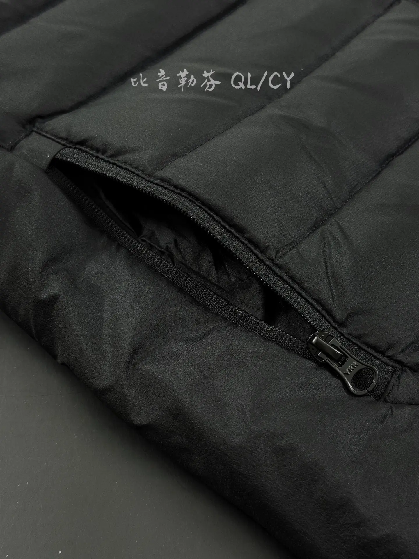 Quilted Goose Down Gilet D34019580 — view 5