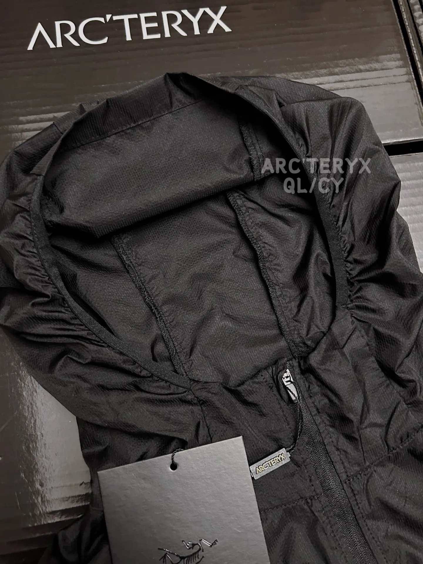 Norvan Windshell Hooded Jacket D34011112 — view 5