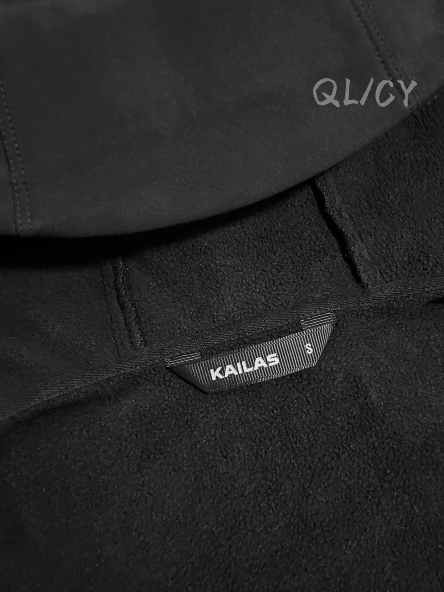 M8ic-MAX Fleece-Lined Softshell Hooded Jacket D34019557 — view 6