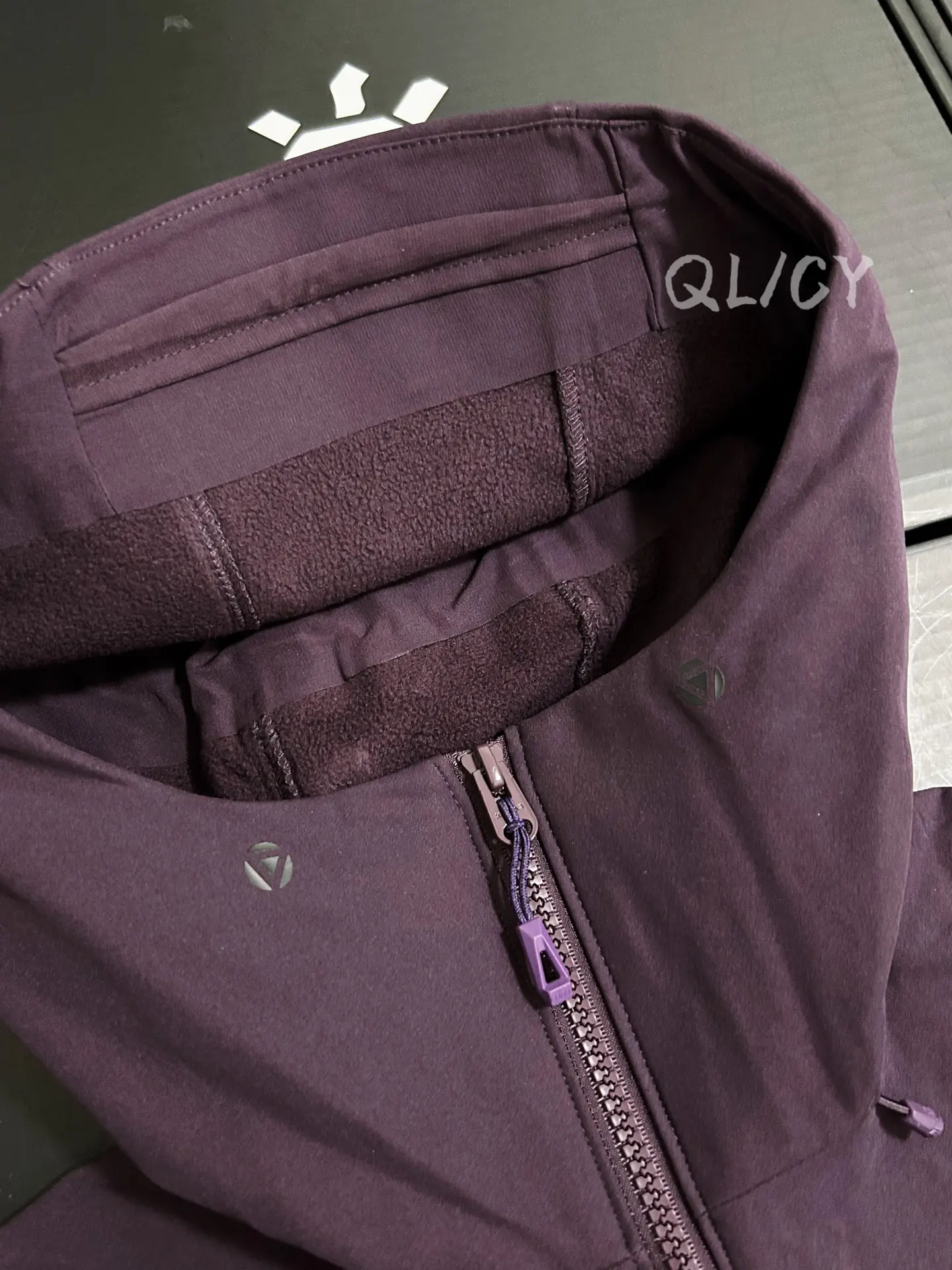 M8ic-MAX Fleece-Lined Softshell Hooded Jacket D34019560 — view 3