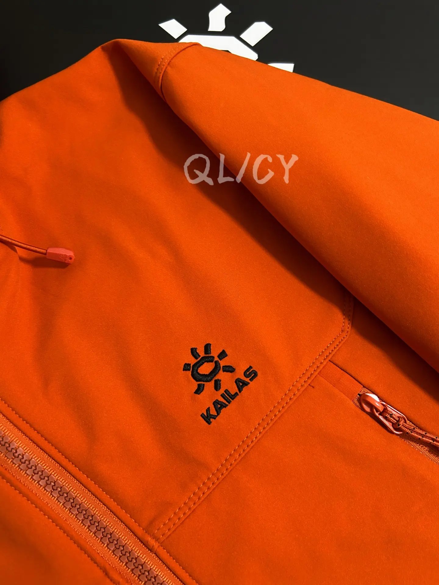 M8ic-MAX Hooded Softshell Jacket D34019556 — view 8