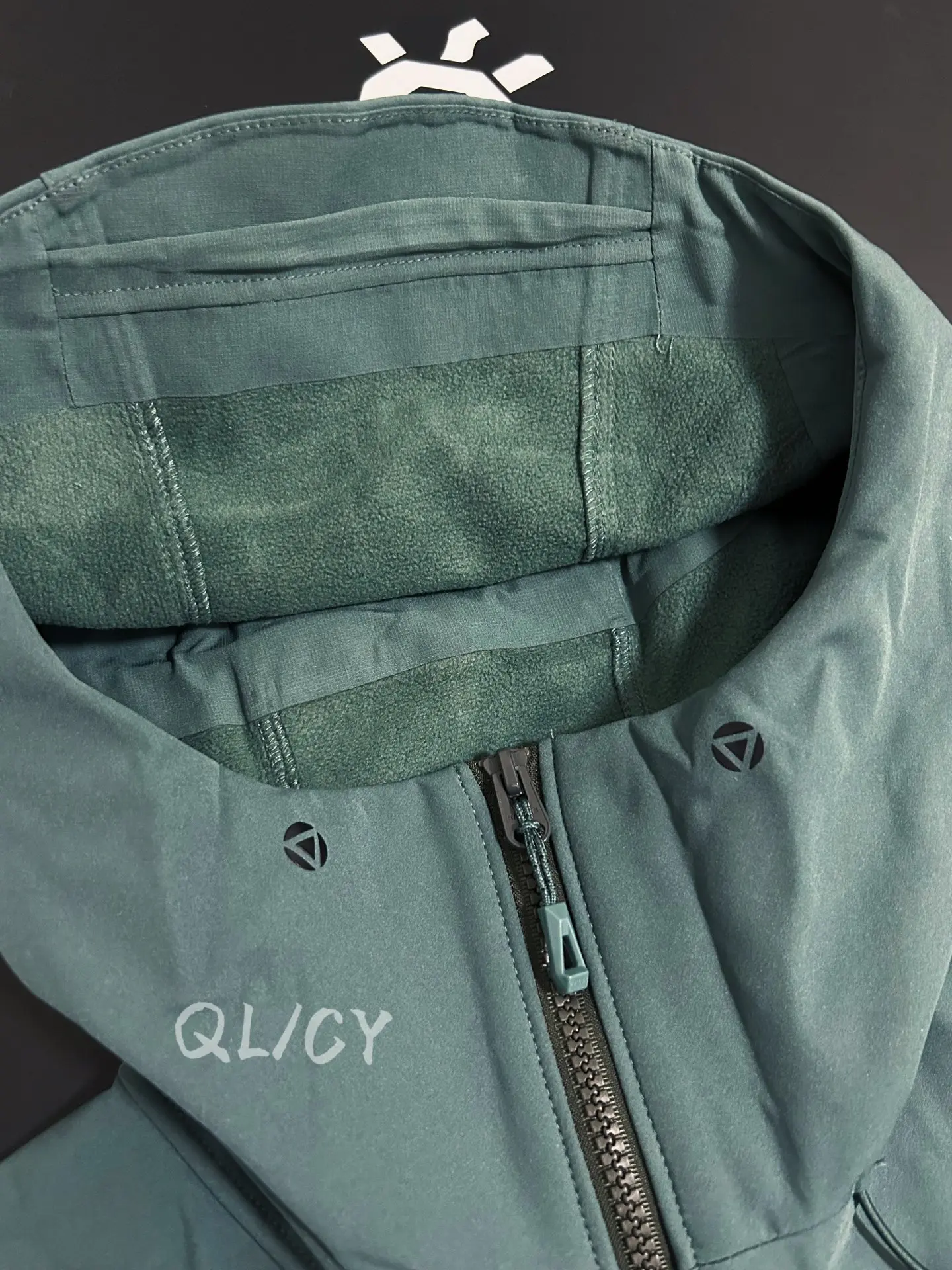 M8ic-MAX Fleece-Lined Softshell Hooded Jacket D34019559 — view 6