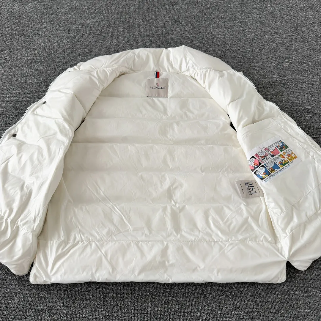 Logo-Patch Down-Filled Gilet D34023425 — view 8