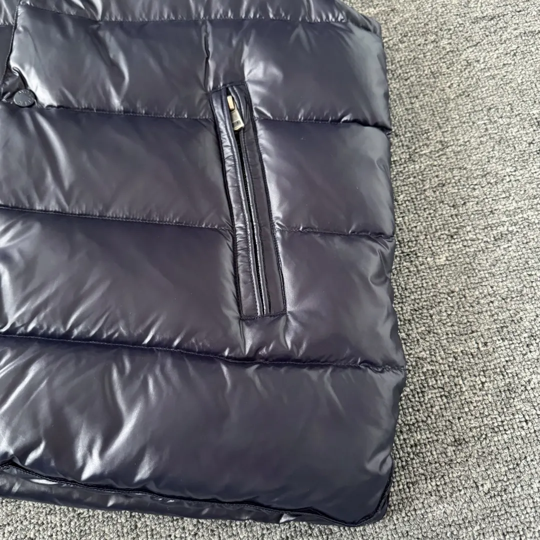 Gui Down-Filled Glossy Gilet D34023424 — view 5