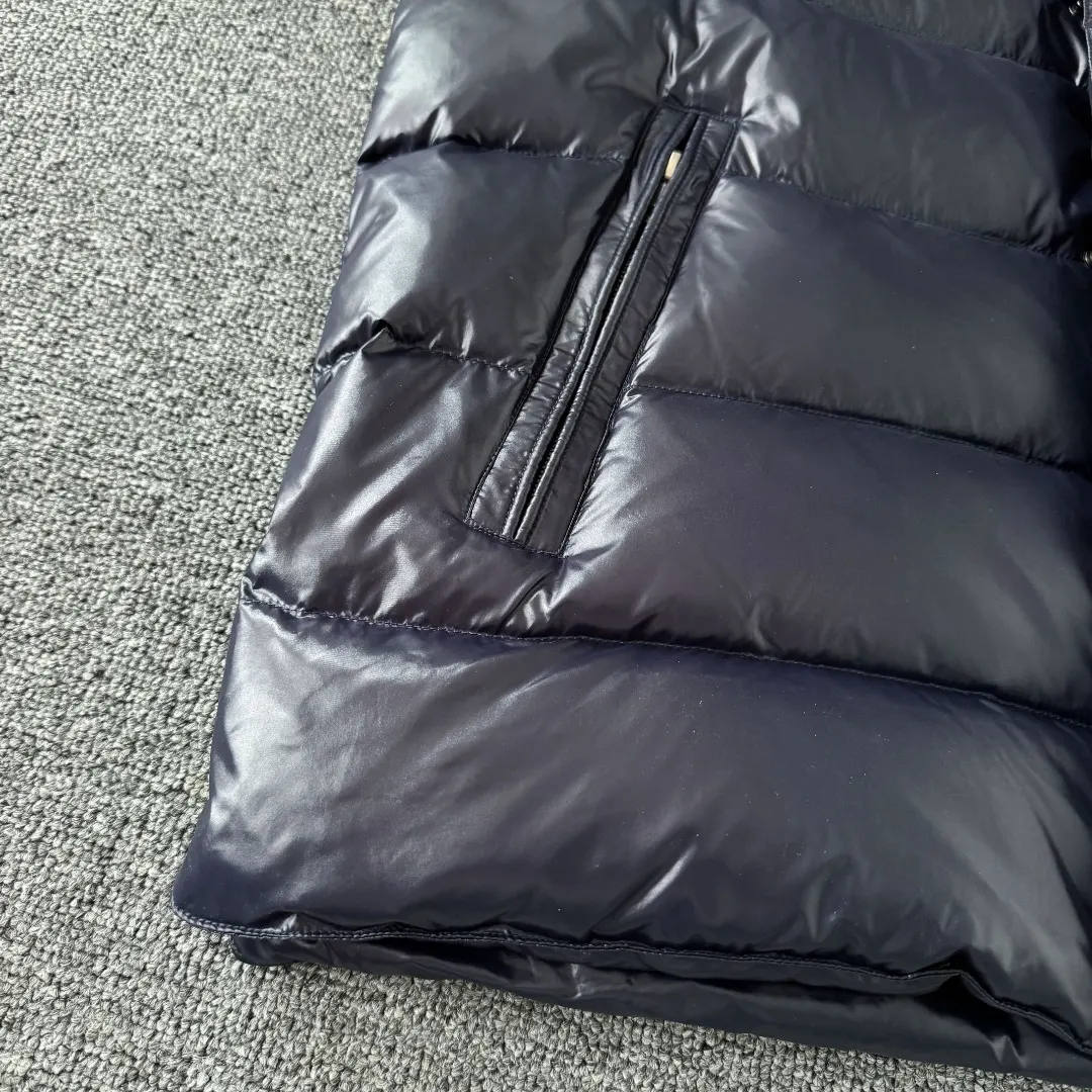 Gui Down-Filled Glossy Gilet D34023424 — view 6