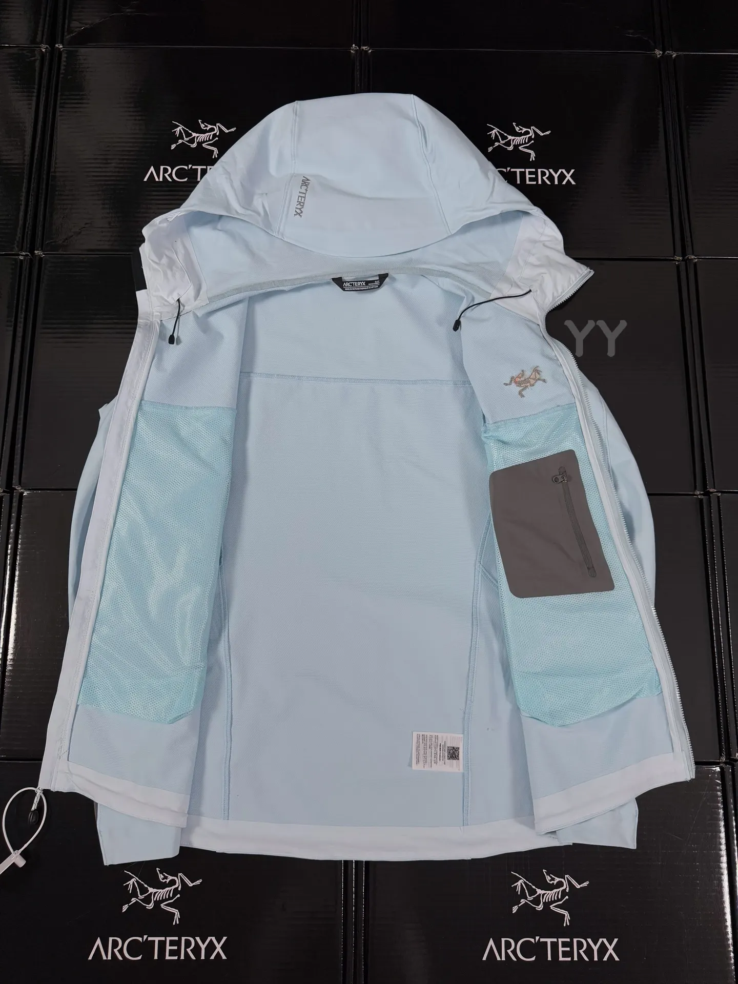 Gamma Hoody Softshell Hooded Jacket D34519319 — view 6