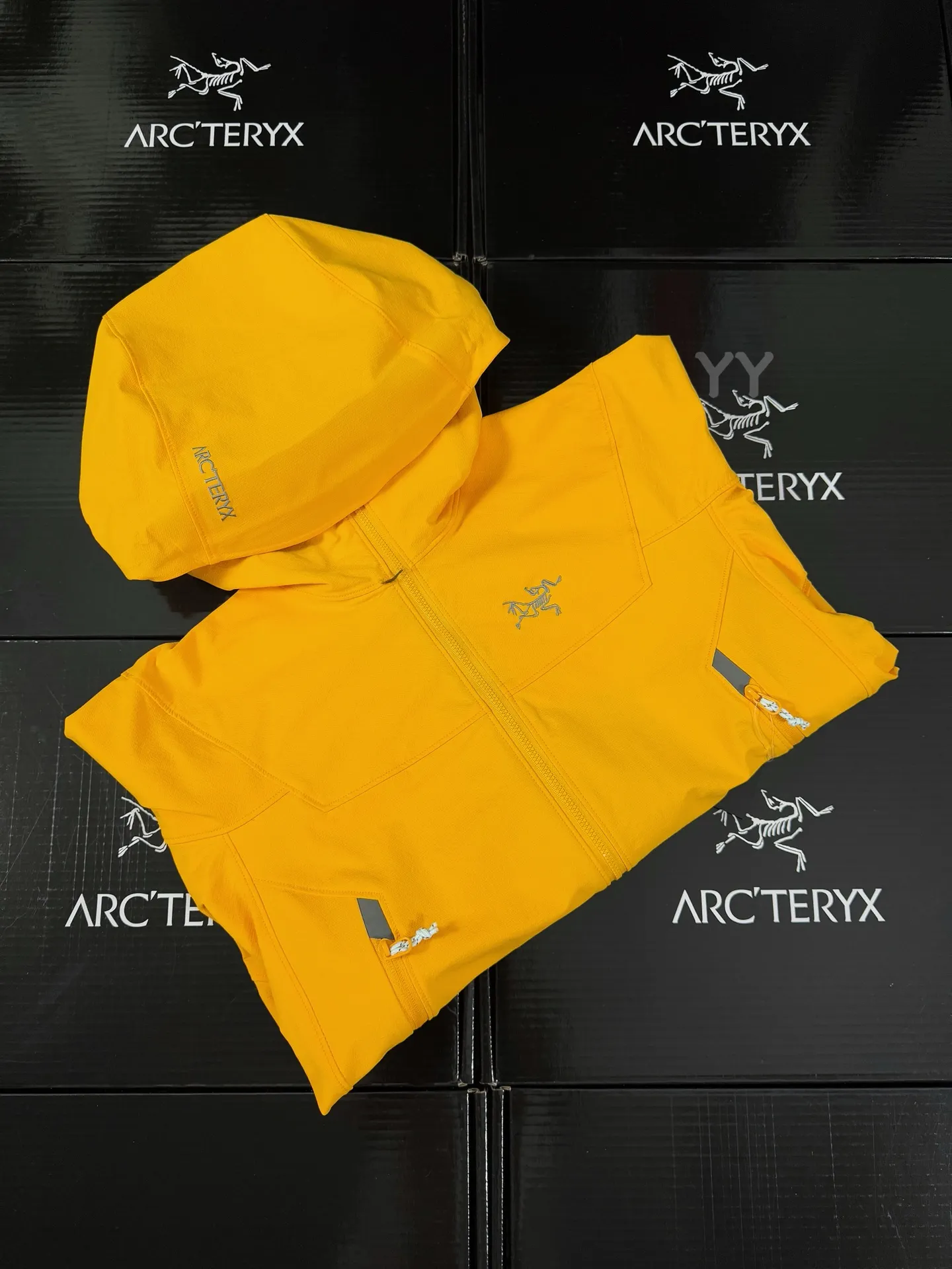 Arc'teryx Gamma Hoody Softshell Jacket D34519275 — view 7