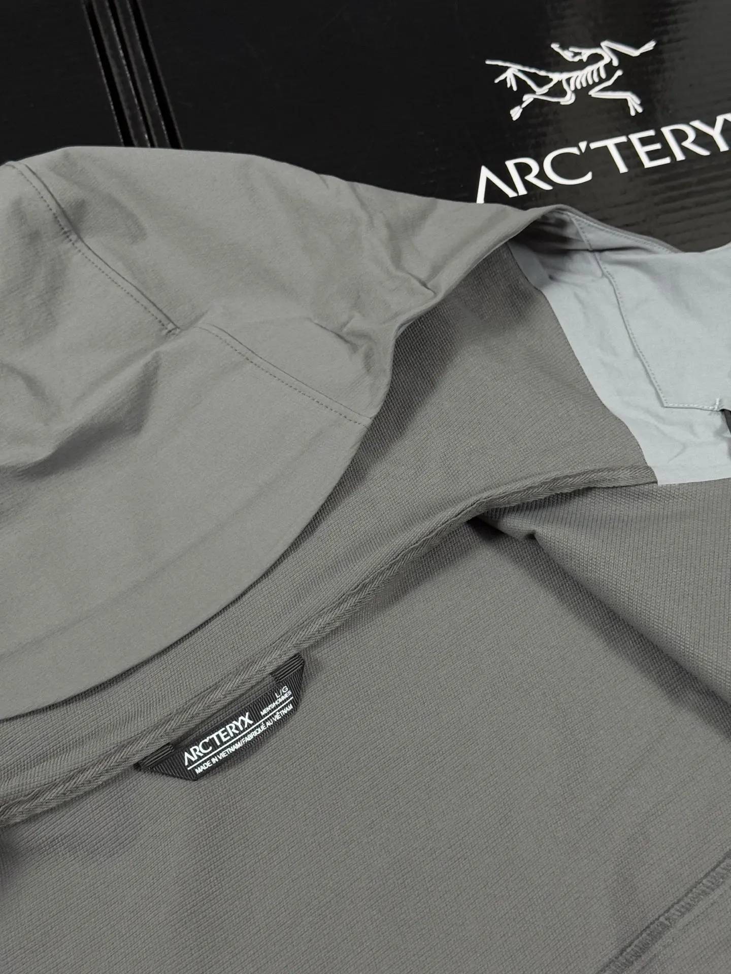 Arc'teryx Gamma Hoody Softshell Jacket D34519316 — view 8