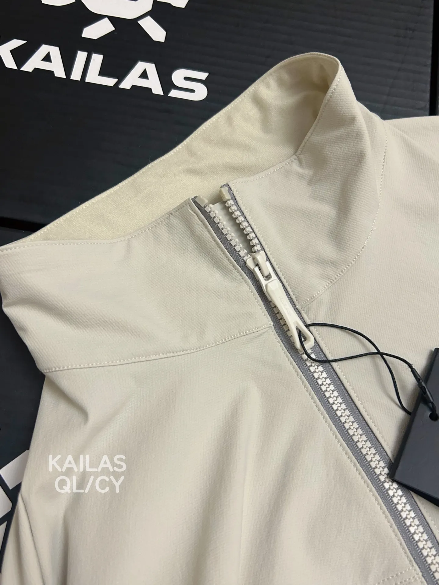 M8 Stand-Collar Softshell Jacket D35011107 — view 5