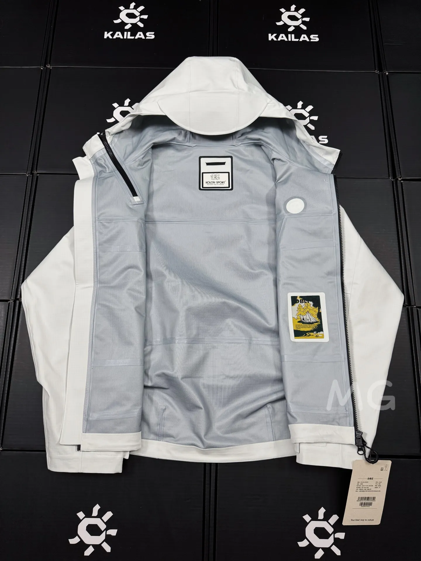 KOLON SPORT GORE-TEX Hooded Shell Jacket D36019349 — view 8