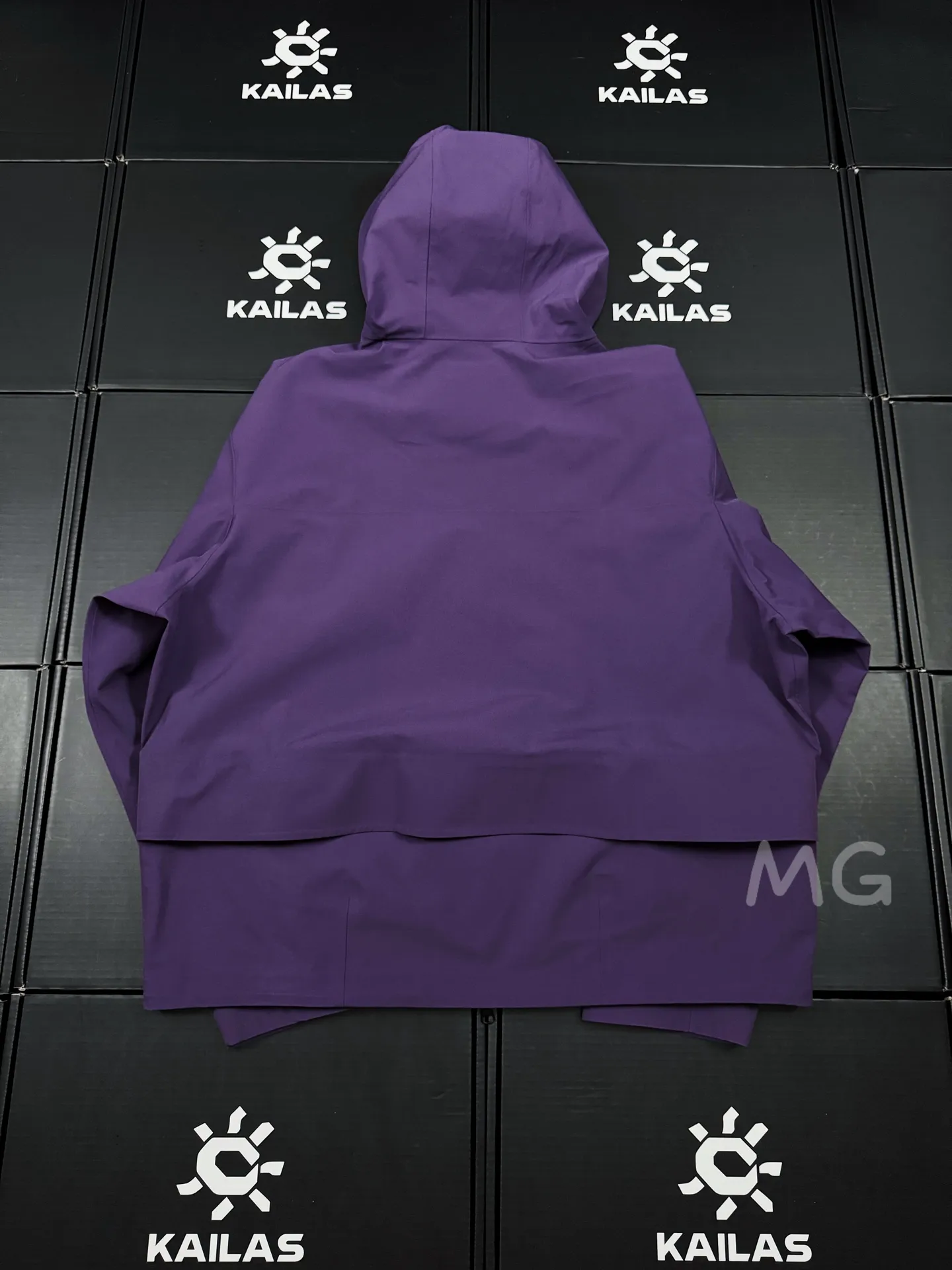KOLON SPORT GORE-TEX Hooded Shell Jacket D36019288 — view 6