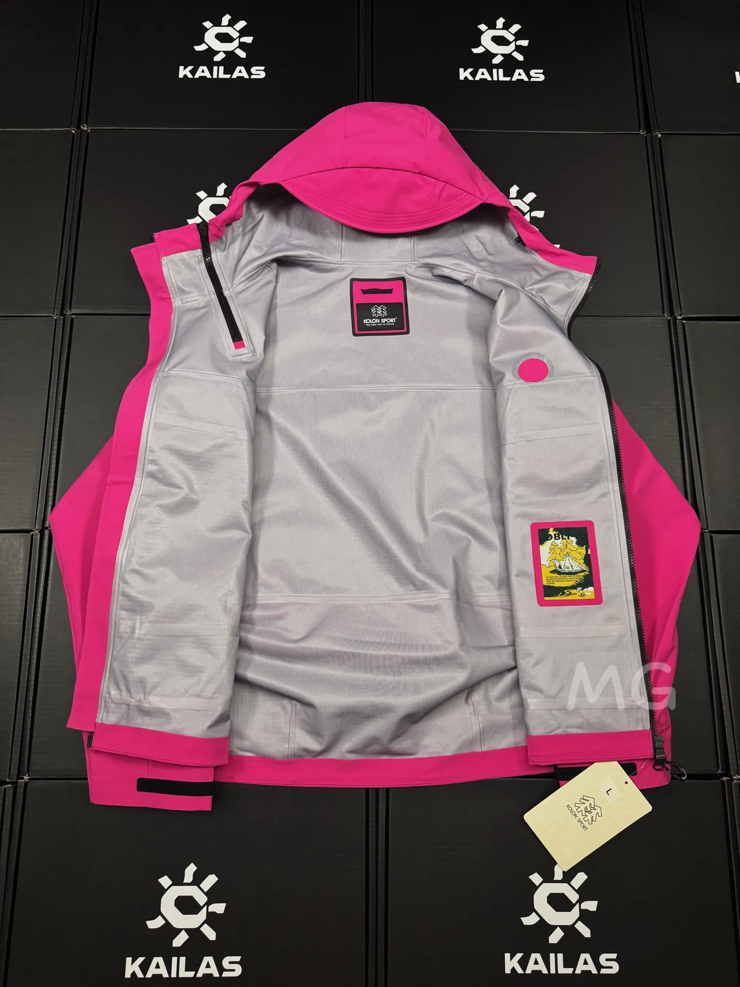 KOLON SPORT GORE-TEX Hooded Shell Jacket D36019291 — view 8