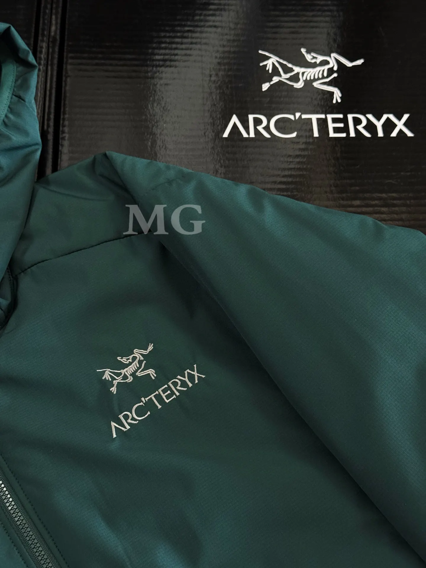 Atom SL Hoody Lightweight Insulated Jacket D36019640 — view 4