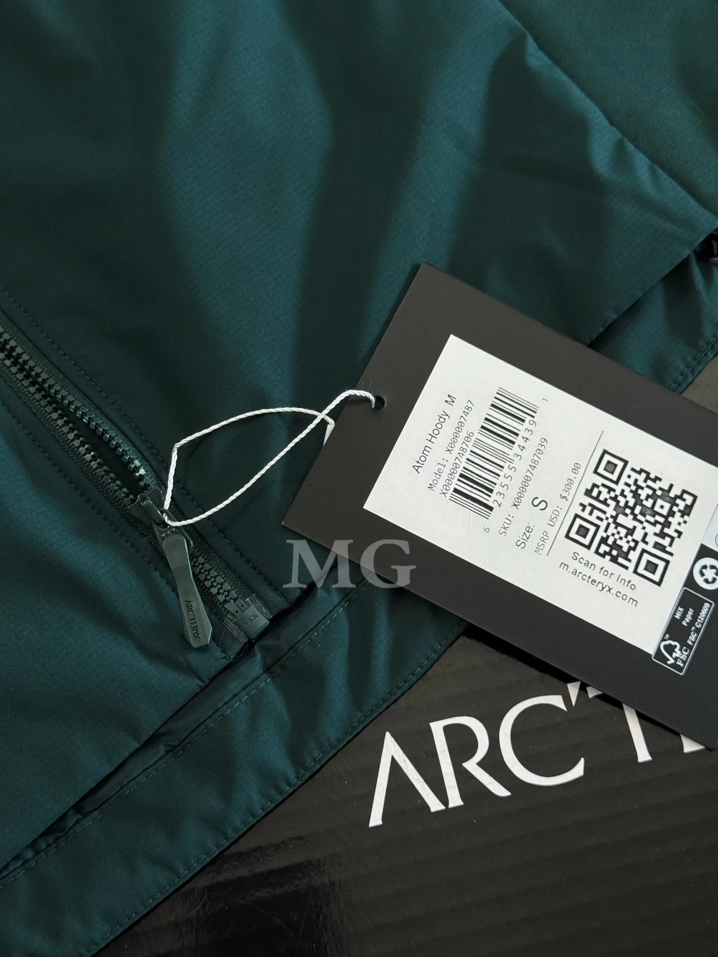 Atom SL Hoody Lightweight Insulated Jacket D36019640 — view 6