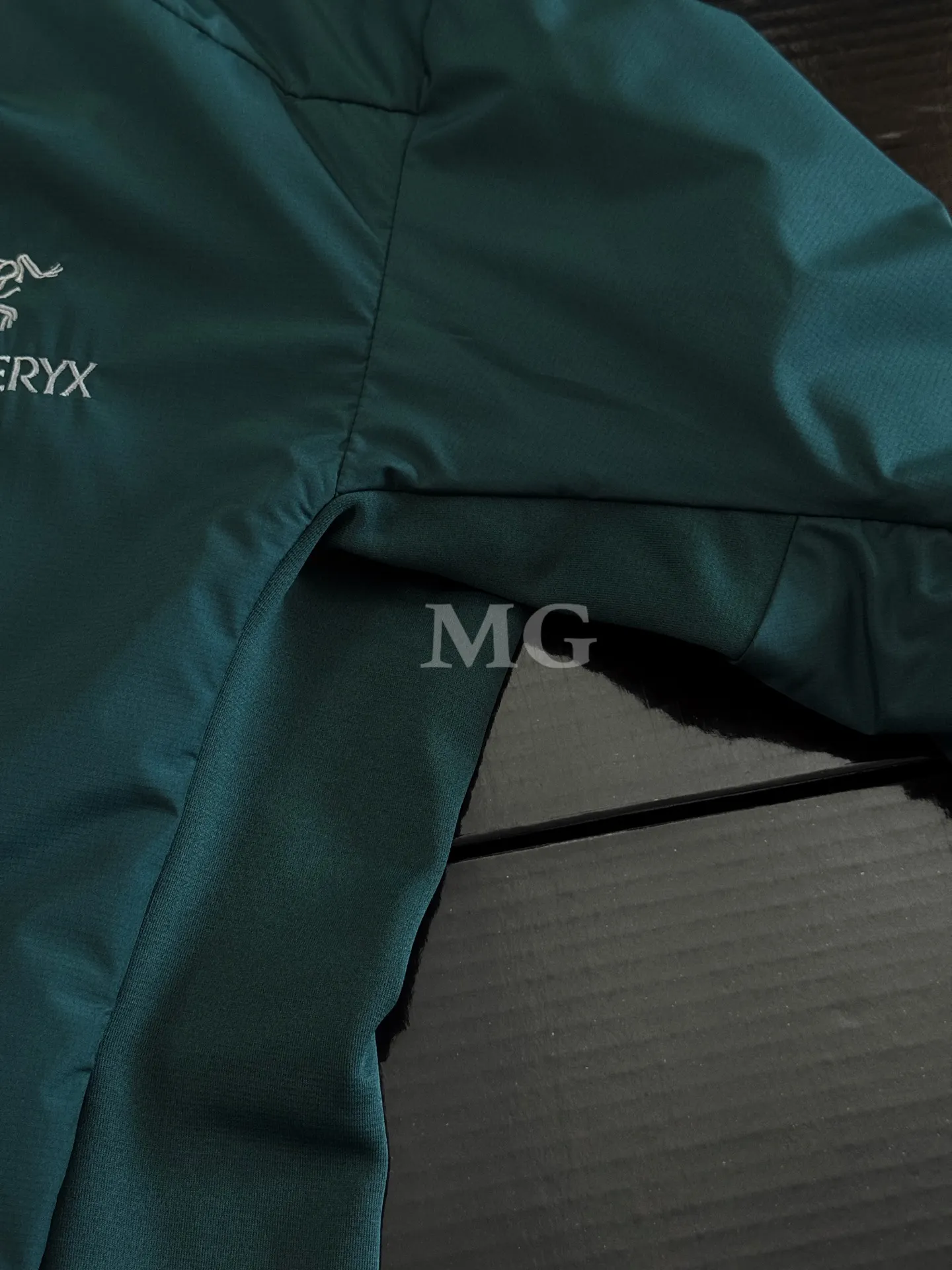 Atom SL Hoody Lightweight Insulated Jacket D36019640 — view 7
