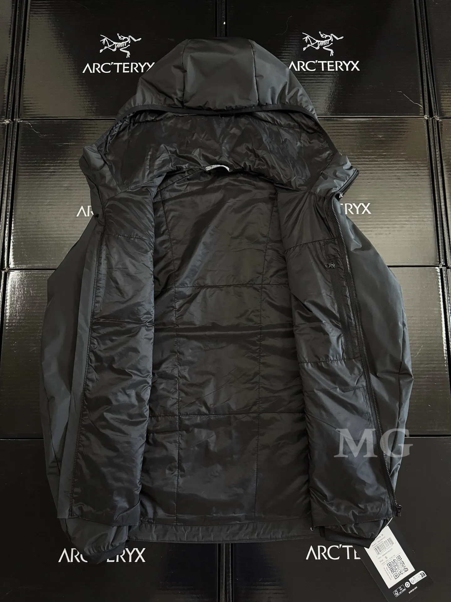 Atom SL Hoody Lightweight Insulated Jacket D36019639 — view 3