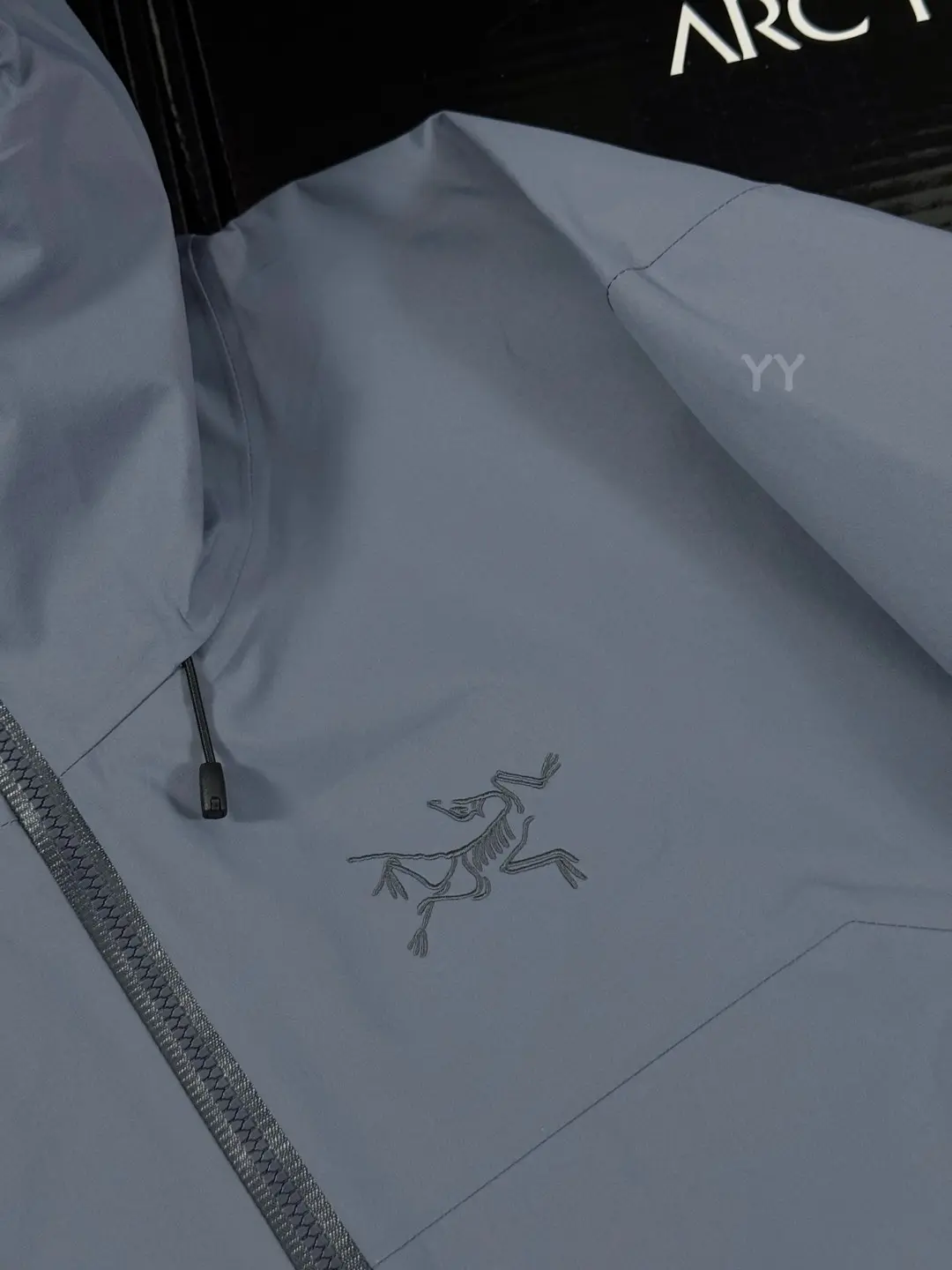 Beta SL GORE-TEX Hooded Shell Jacket D36019363 — view 4