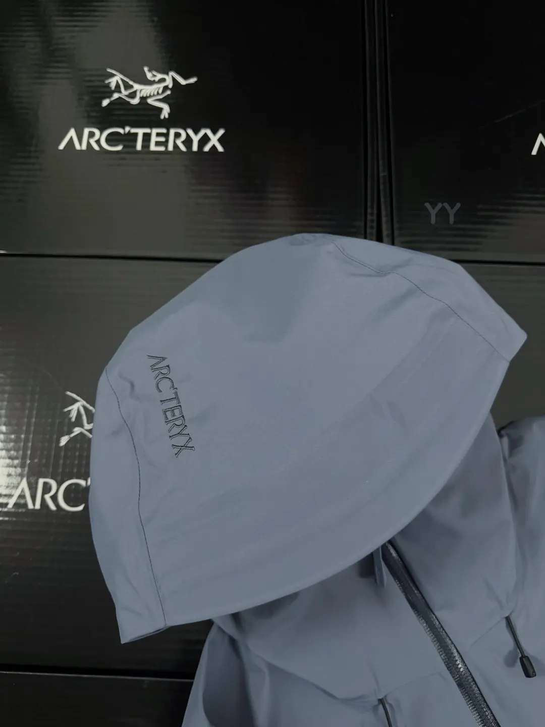 Beta SL GORE-TEX Hooded Shell Jacket D36019363 — view 7