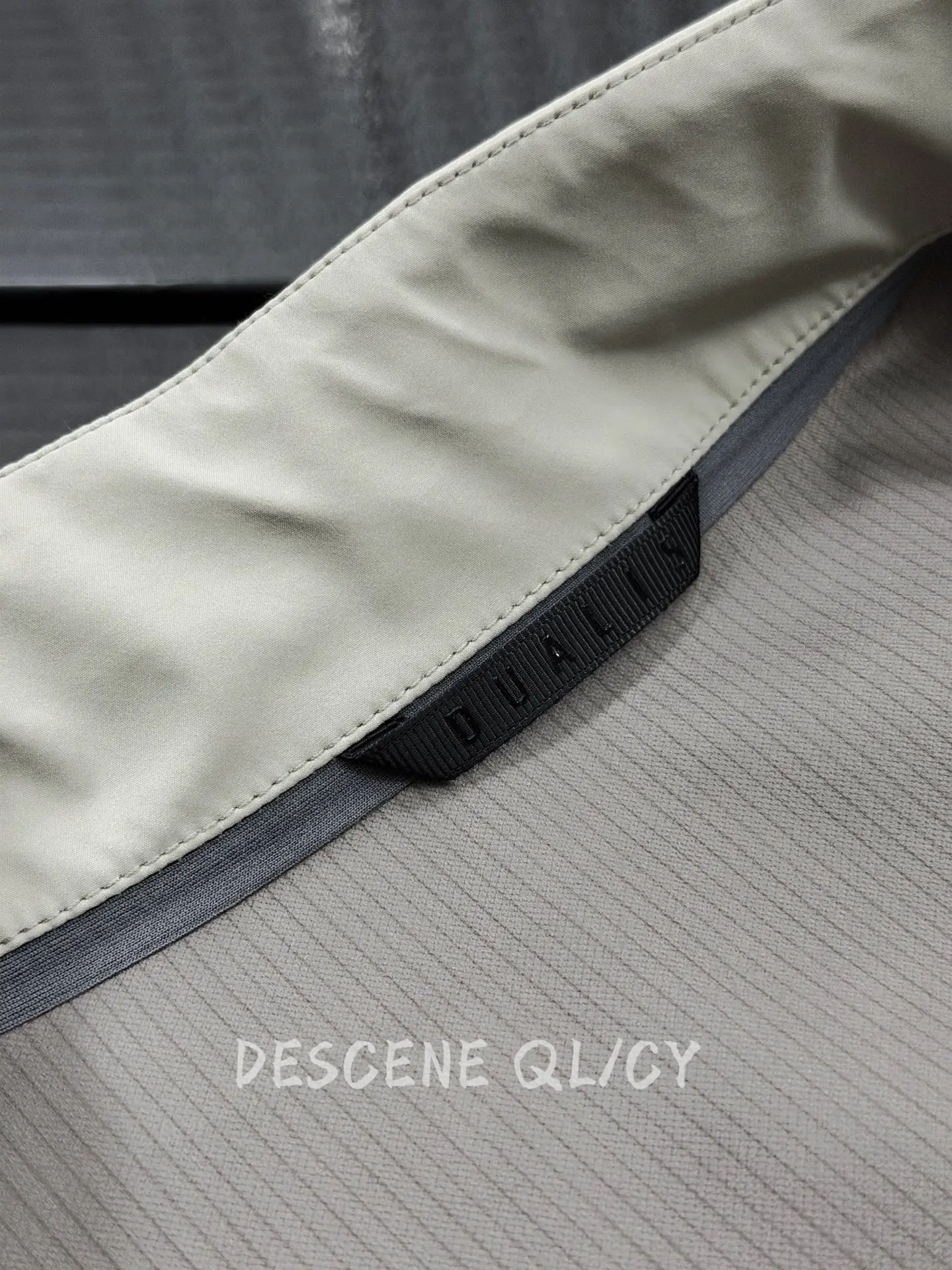 Dualis Commuter Woven Zip-Up Jacket D36019552 — view 8