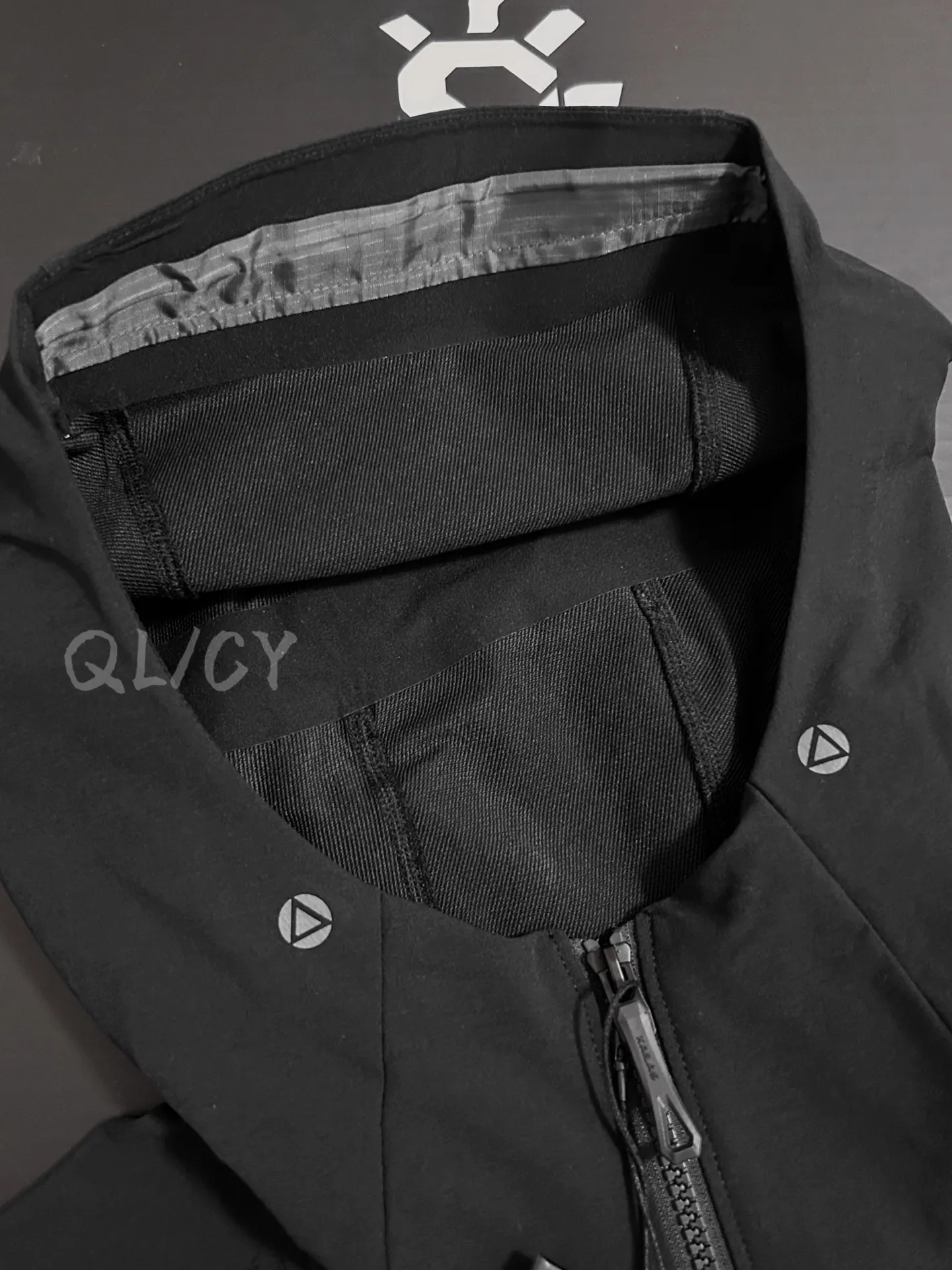 M8 Hooded Softshell Outdoor Jacket D36019564 — view 4