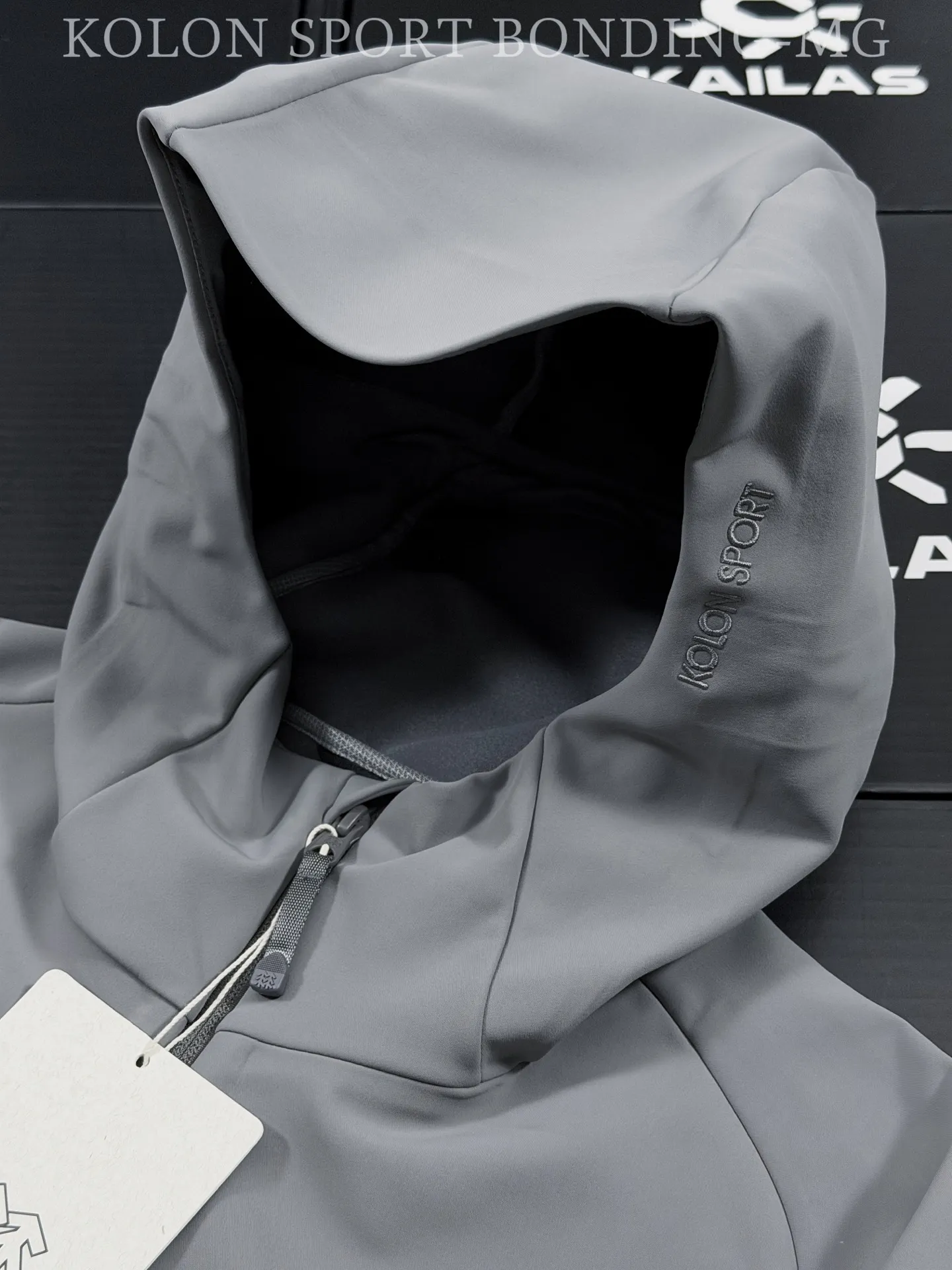 Kolon Sport Hooded Softshell Outdoor Jacket D38019452 — view 4
