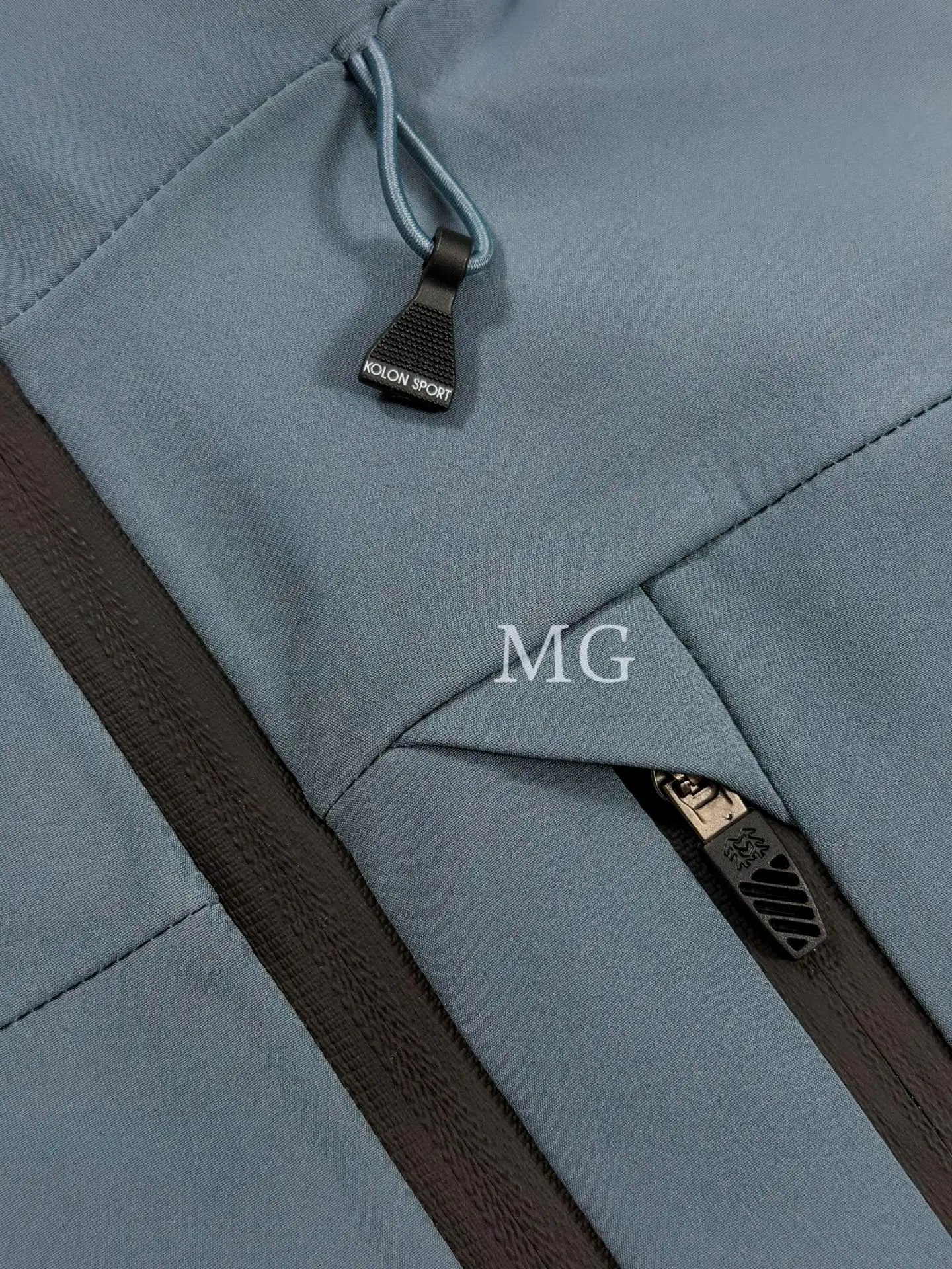 Graphene Softshell Hooded Jacket D38019447 — view 4