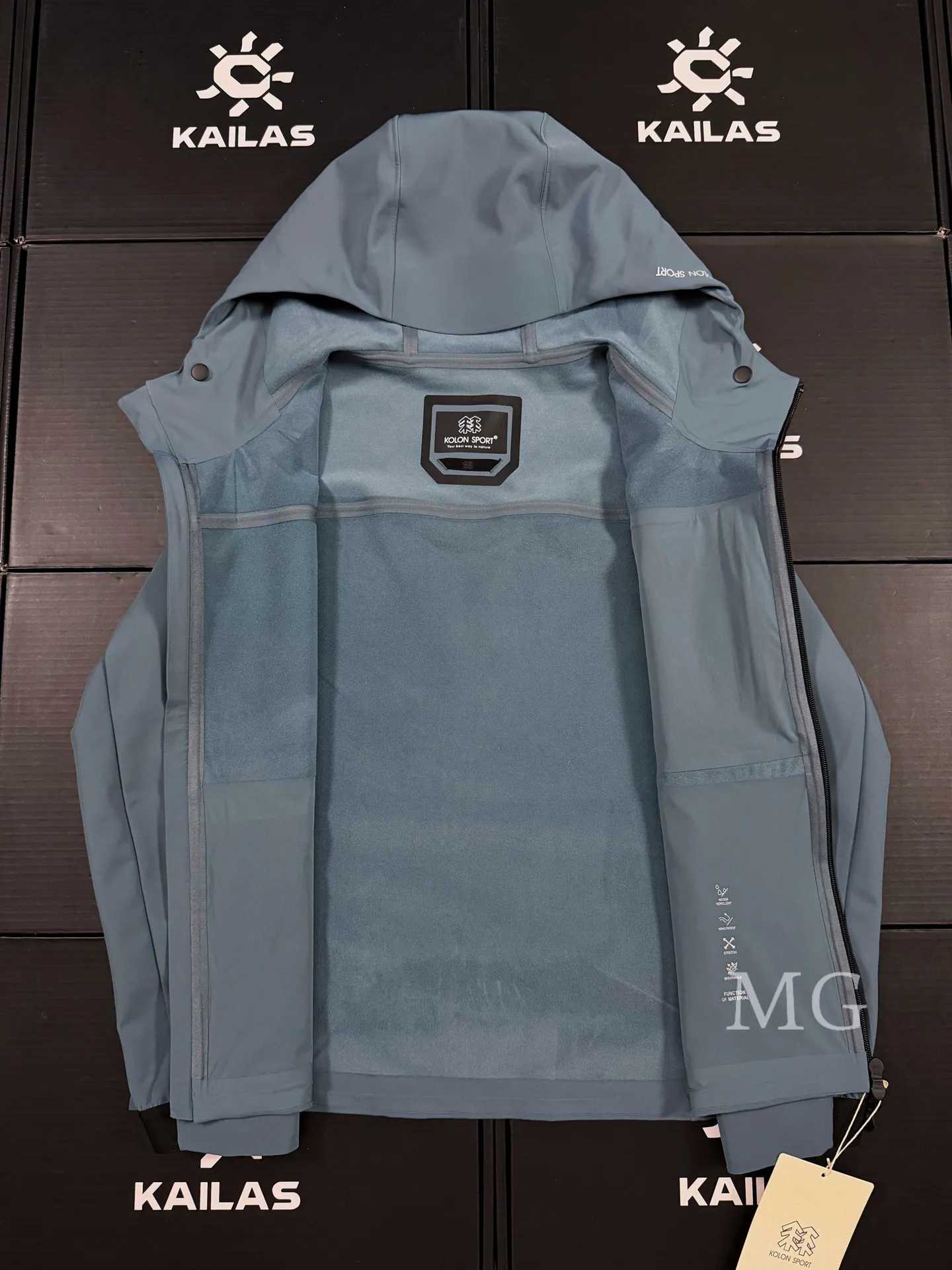 Graphene Softshell Hooded Jacket D38019447 — view 6