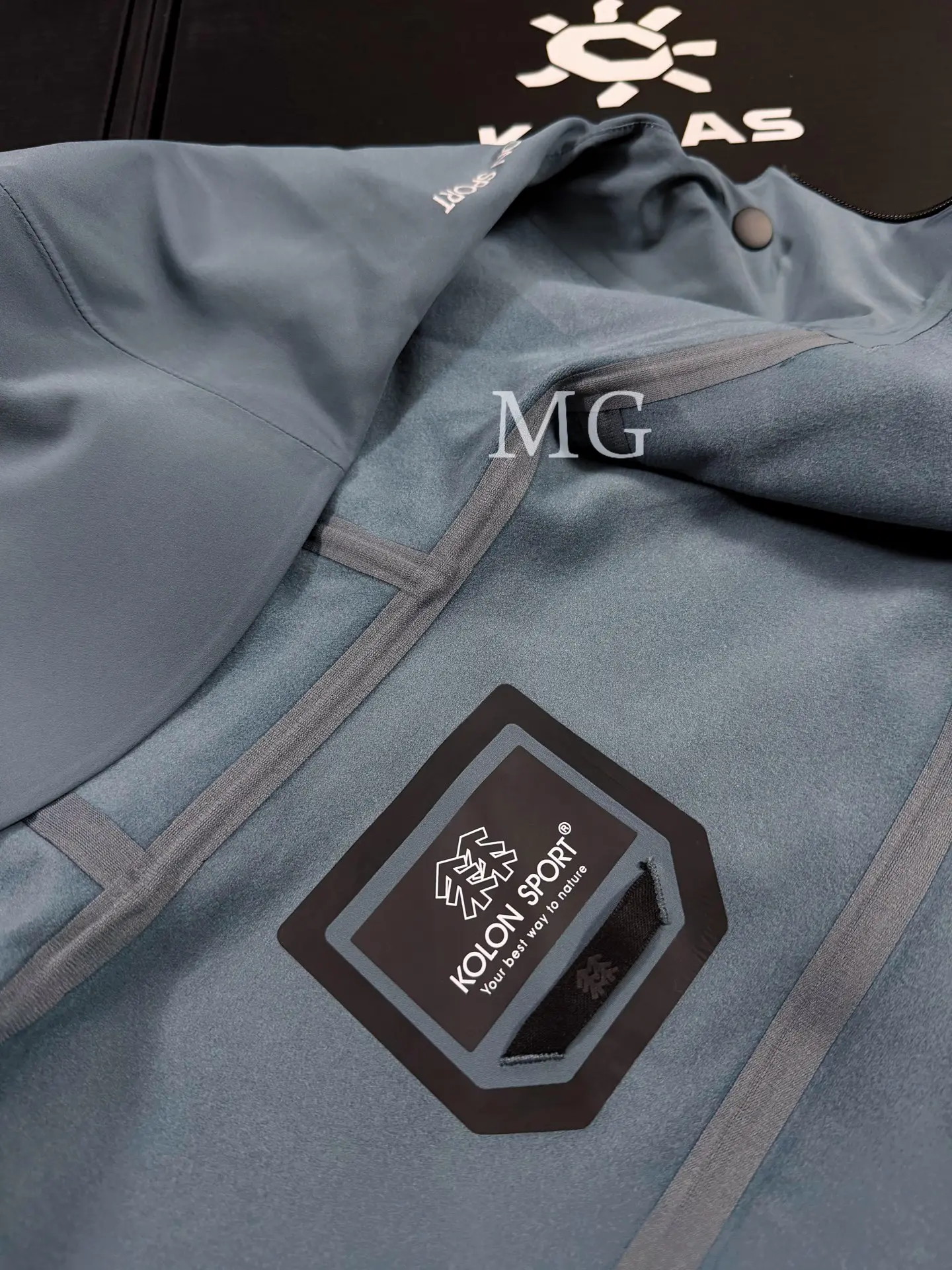 Graphene Softshell Hooded Jacket D38019447 — view 8