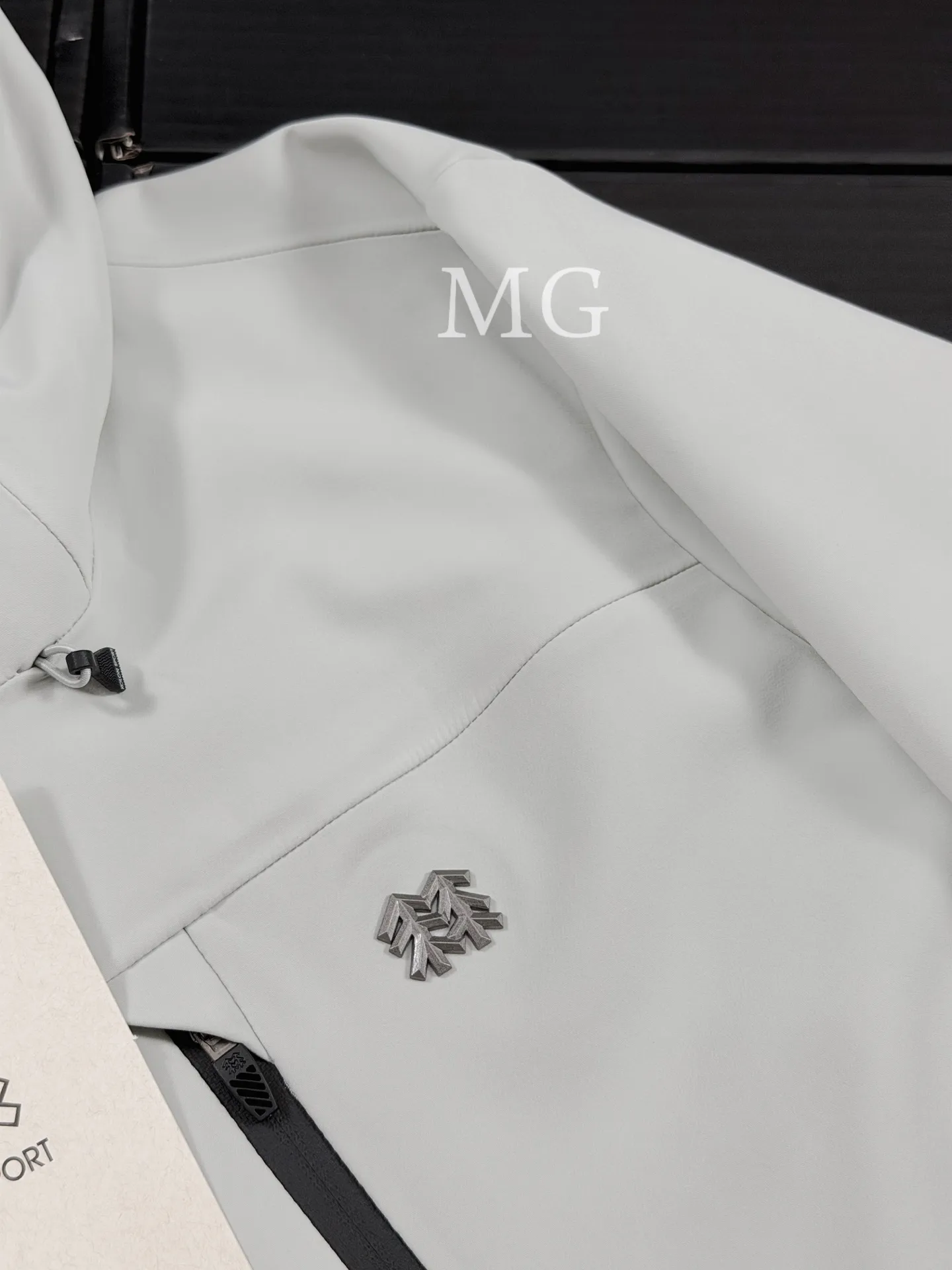 Graphene-Infused Softshell Hooded Jacket D38019445 — view 2
