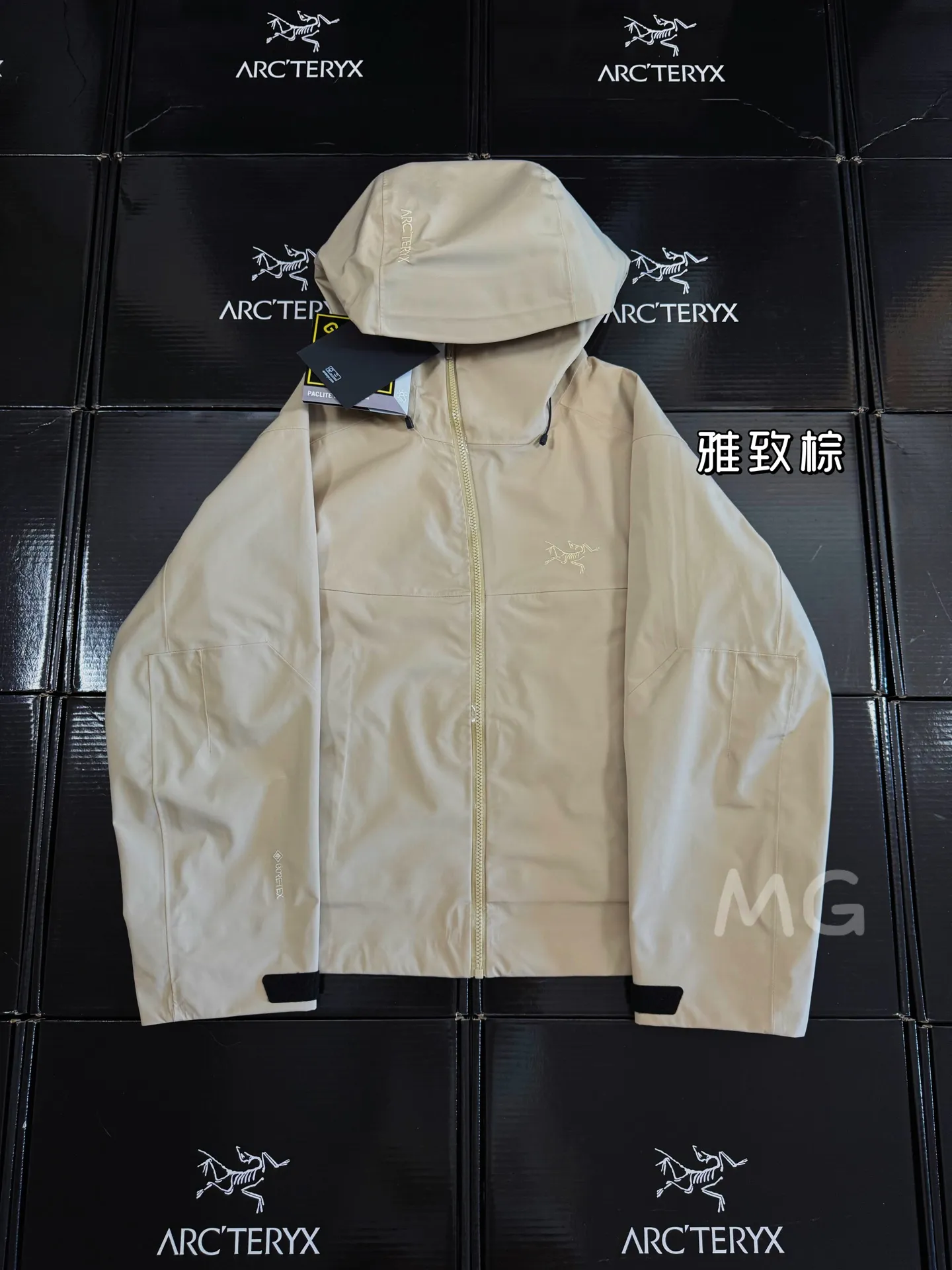 Sidewinder GORE-TEX Shell Jacket D38019311