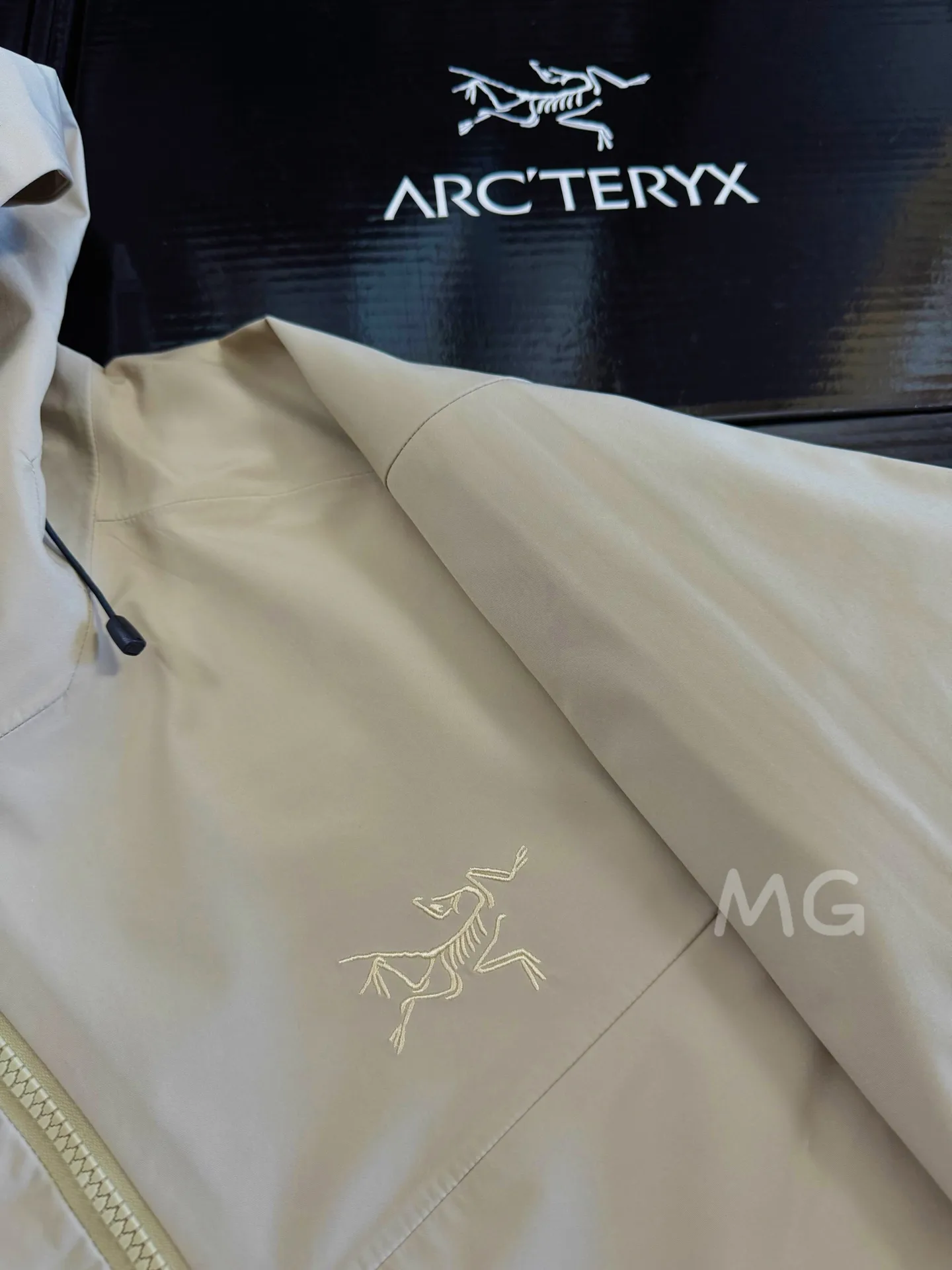 Sidewinder GORE-TEX Shell Jacket D38019311 — view 3