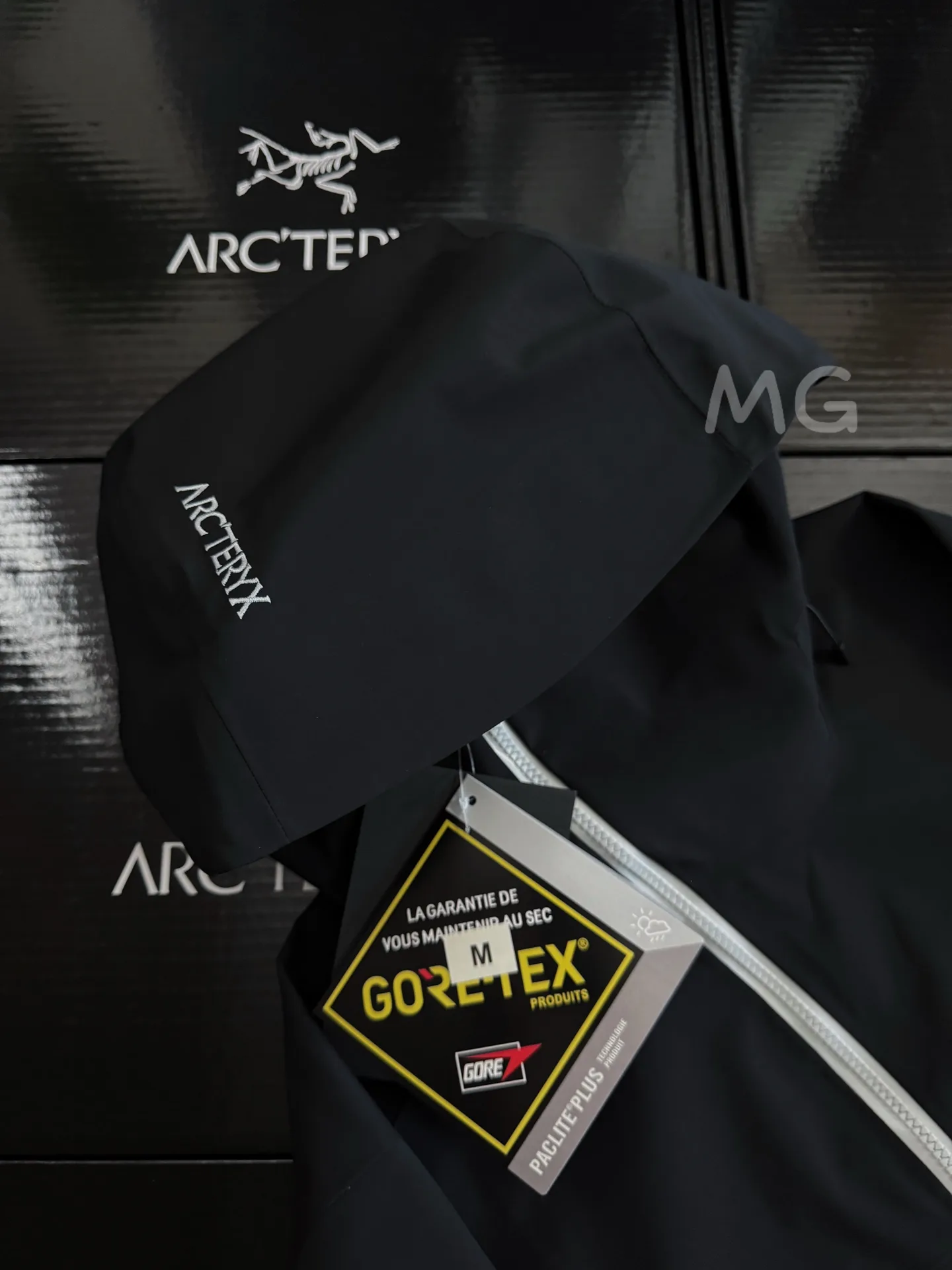 Sidewinder GORE-TEX Shell Jacket D38019309 — view 4