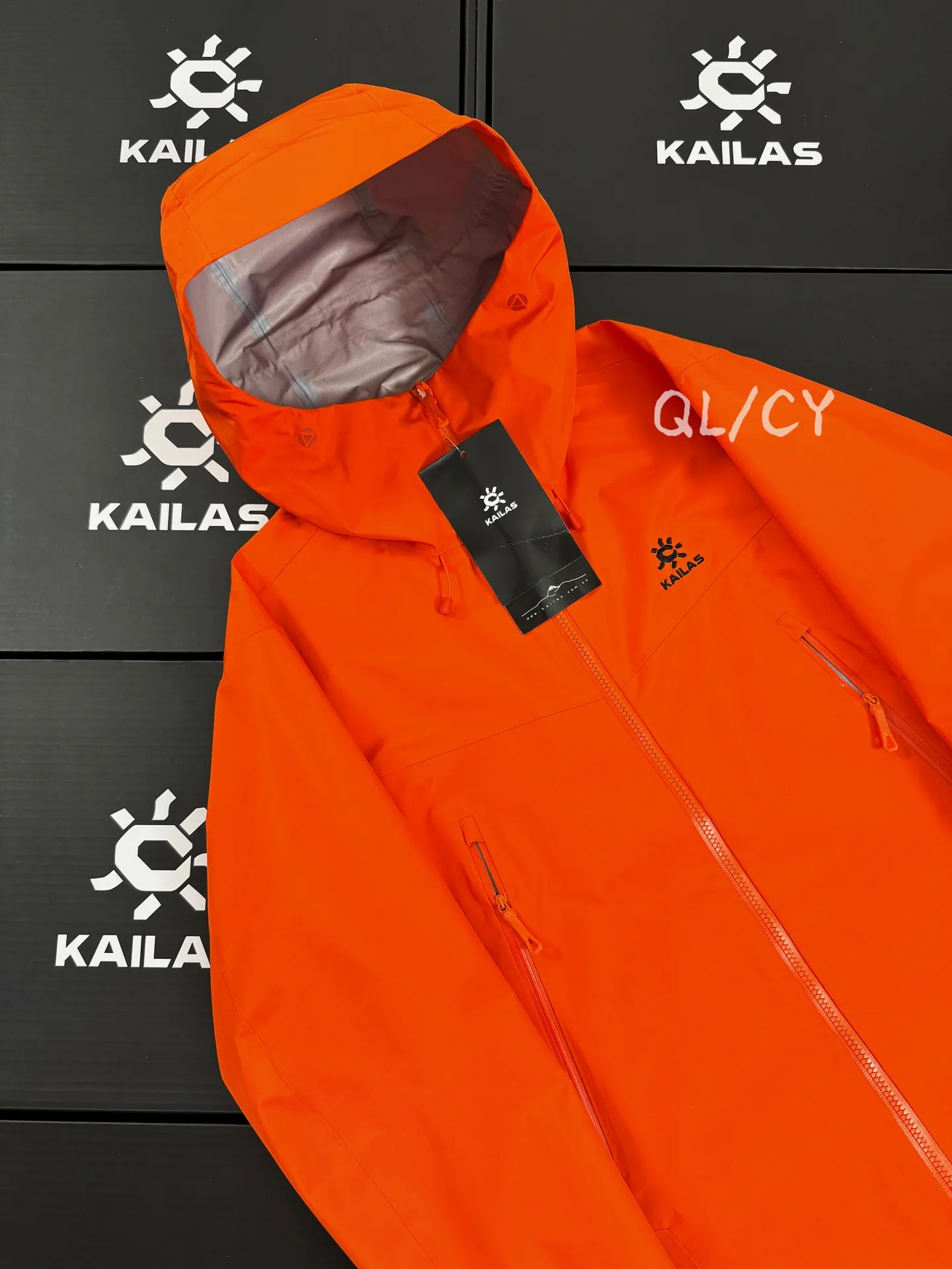 Bogda LT Waterproof Hooded Shell Jacket D39019622 — view 2