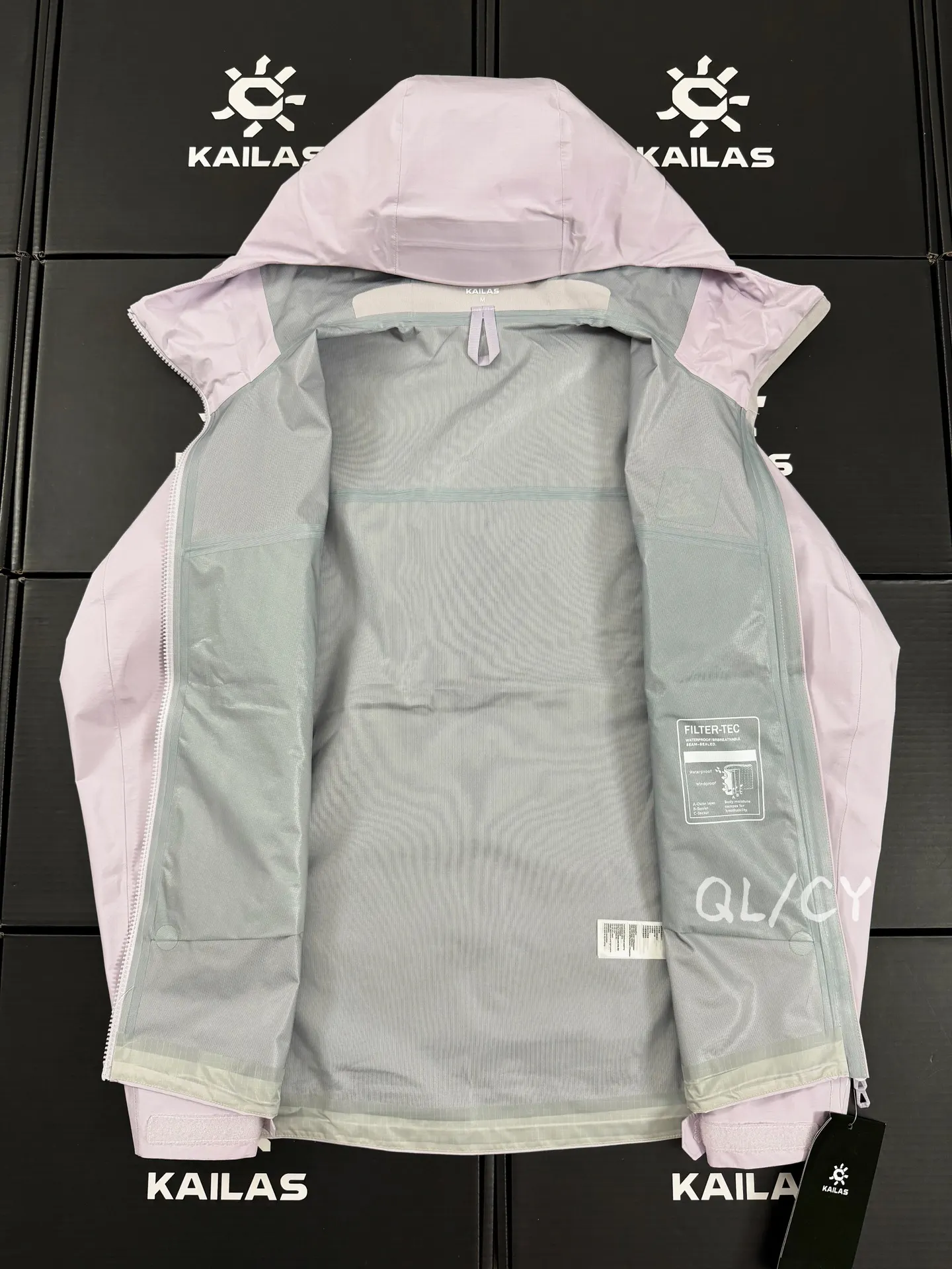 Bogda LT Waterproof Hooded Shell Jacket D39019624 — view 8