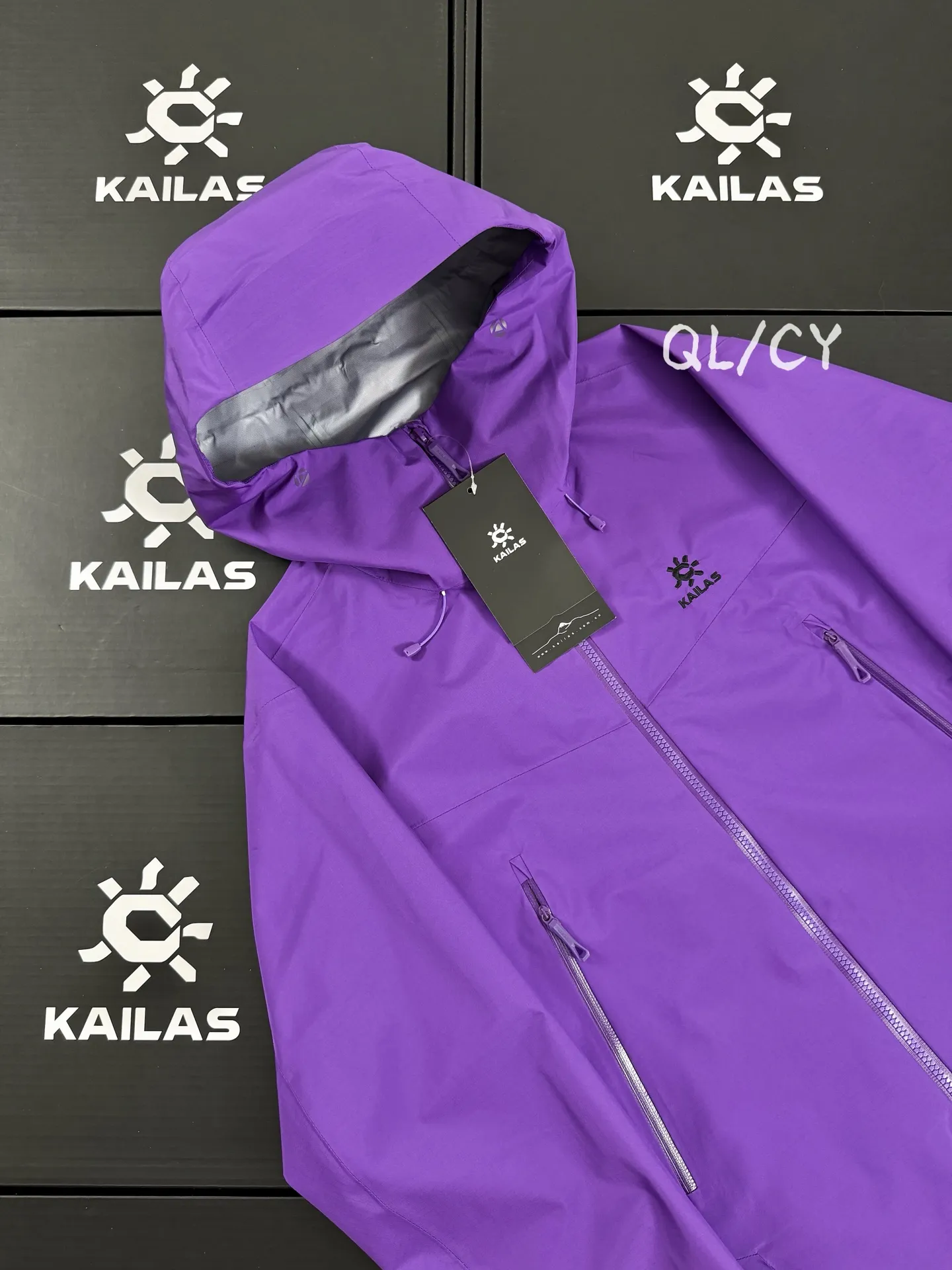 Bogda LT Waterproof Hardshell Hooded Jacket D39019627 — view 2