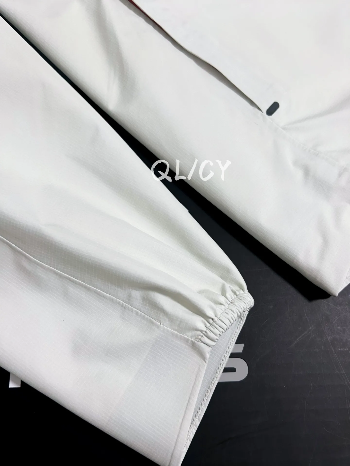 Waterproof Hooded Shell Jacket D40019565 — view 3