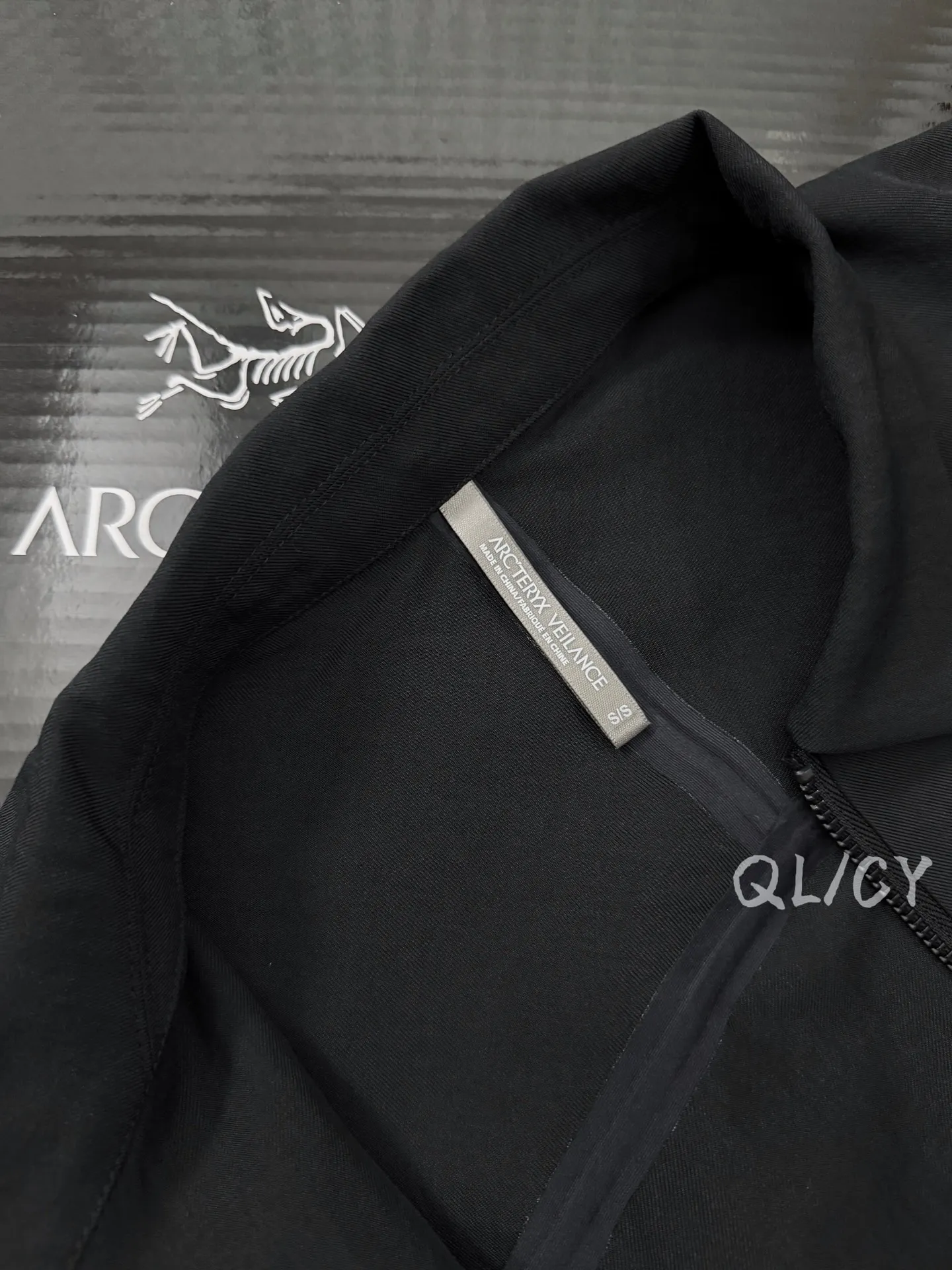Veilance Mionn Softshell Overshirt Jacket D40019615 — view 9