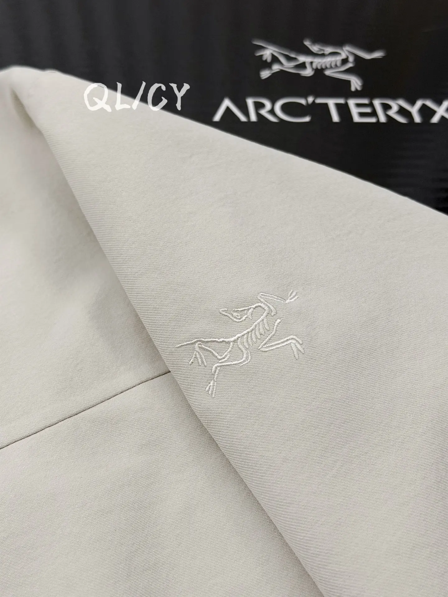 Veilance Mionn Softshell Overshirt Jacket D40019616 — view 2