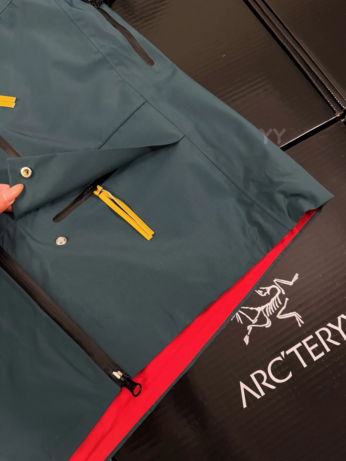 Arc'teryx x Jil Sander GORE-TEX Shell Ski Jacket D40019308 — view 5