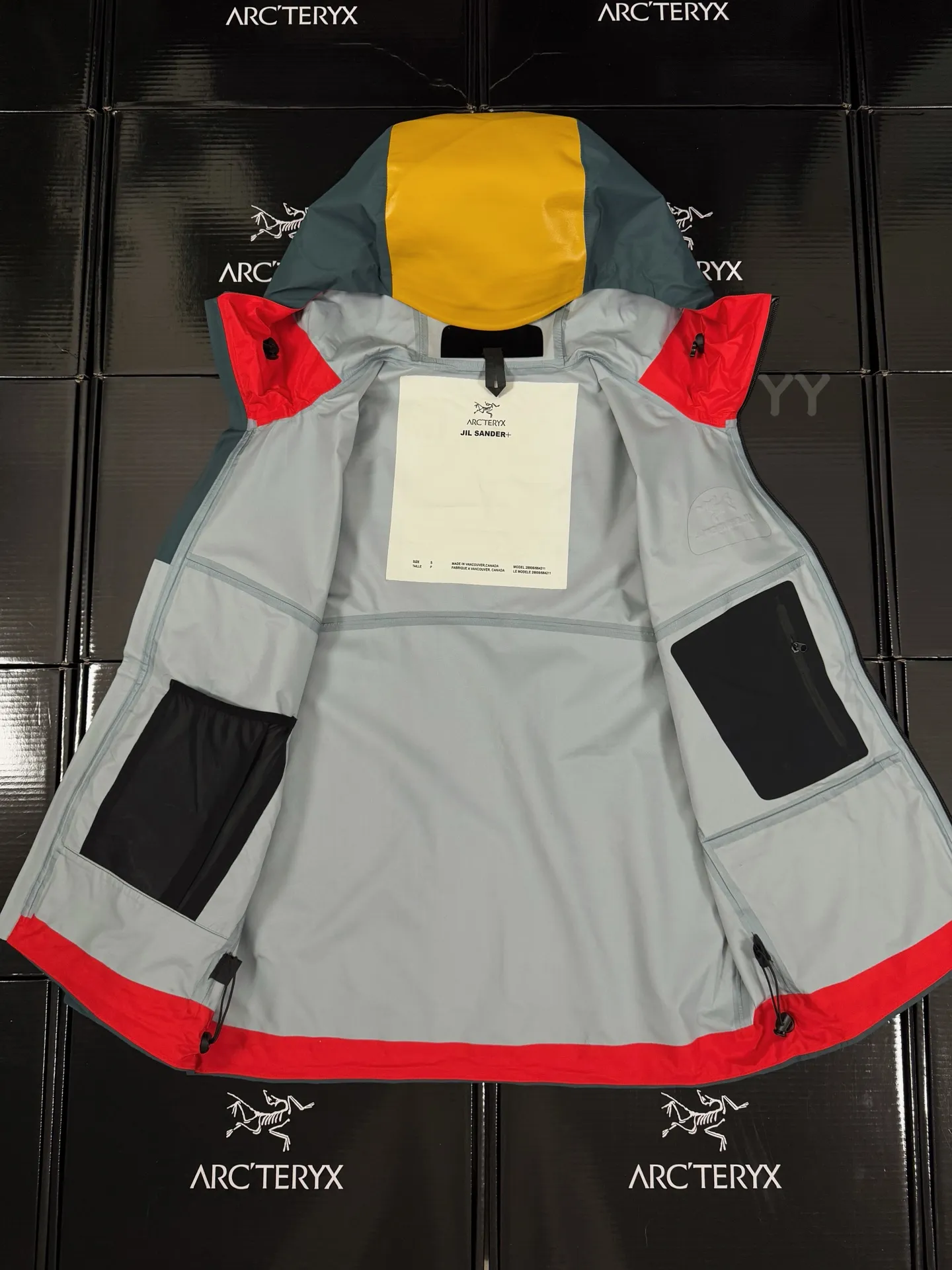 Arc'teryx x Jil Sander GORE-TEX Shell Ski Jacket D40019308 — view 7