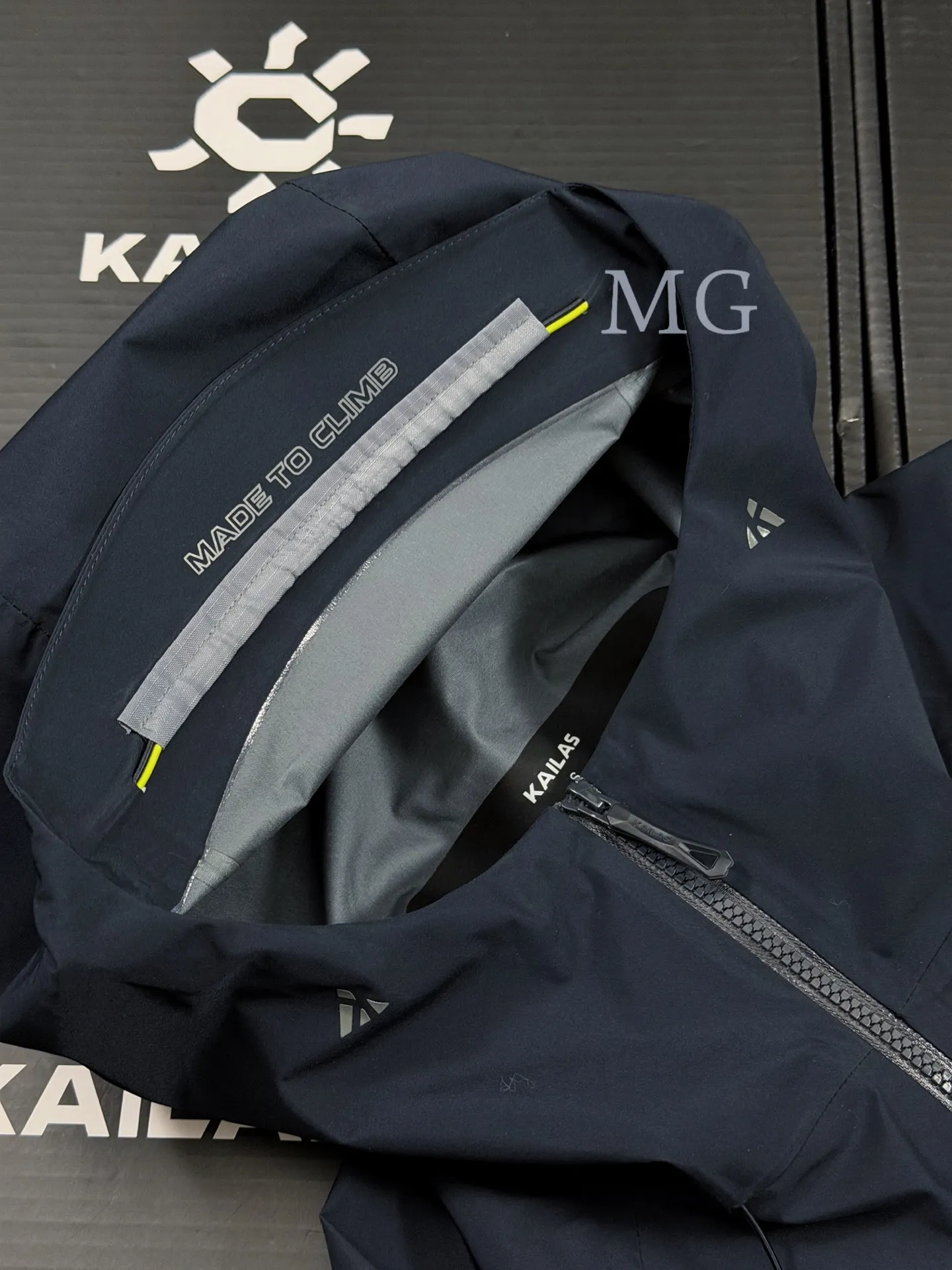 Kailas Mont X-LT GORE-TEX Hardshell Jacket D42019533 — view 8