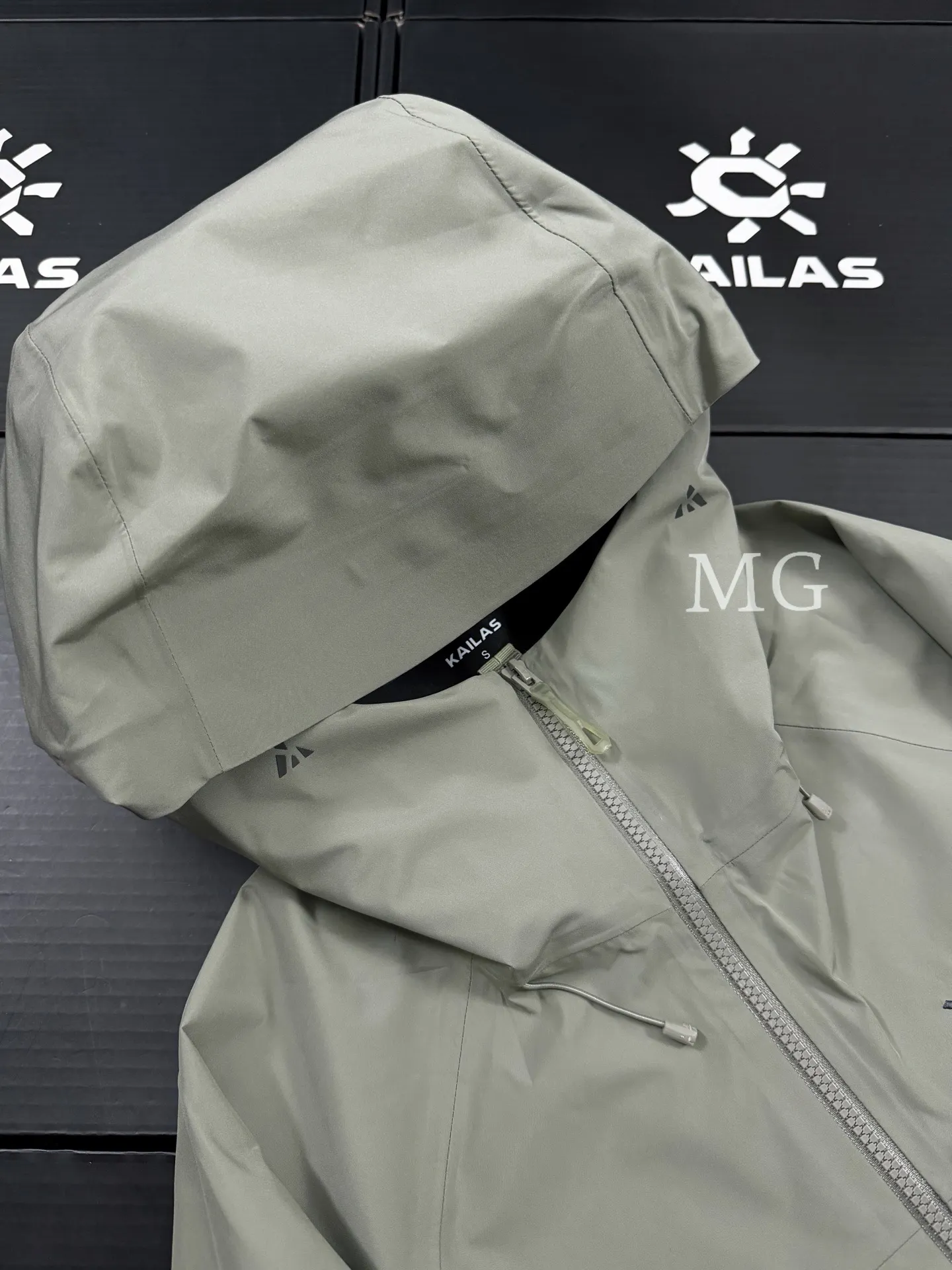 KAILAS Mont X-LT GORE-TEX Hardshell Jacket D42019535 — view 5