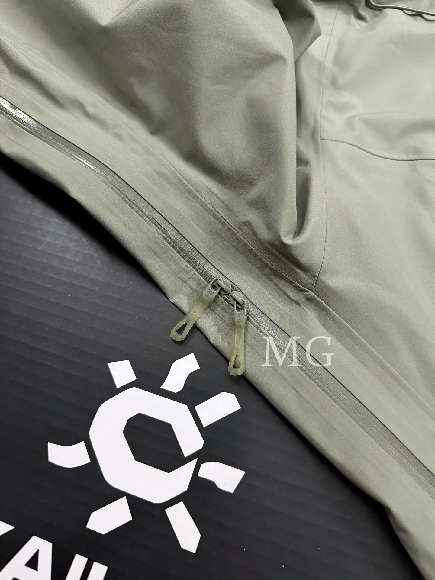 KAILAS Mont X-LT GORE-TEX Hardshell Jacket D42019535 — view 6
