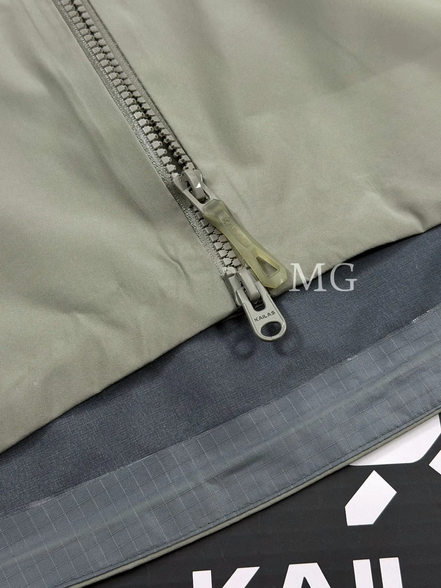 KAILAS Mont X-LT GORE-TEX Hardshell Jacket D42019535 — view 7