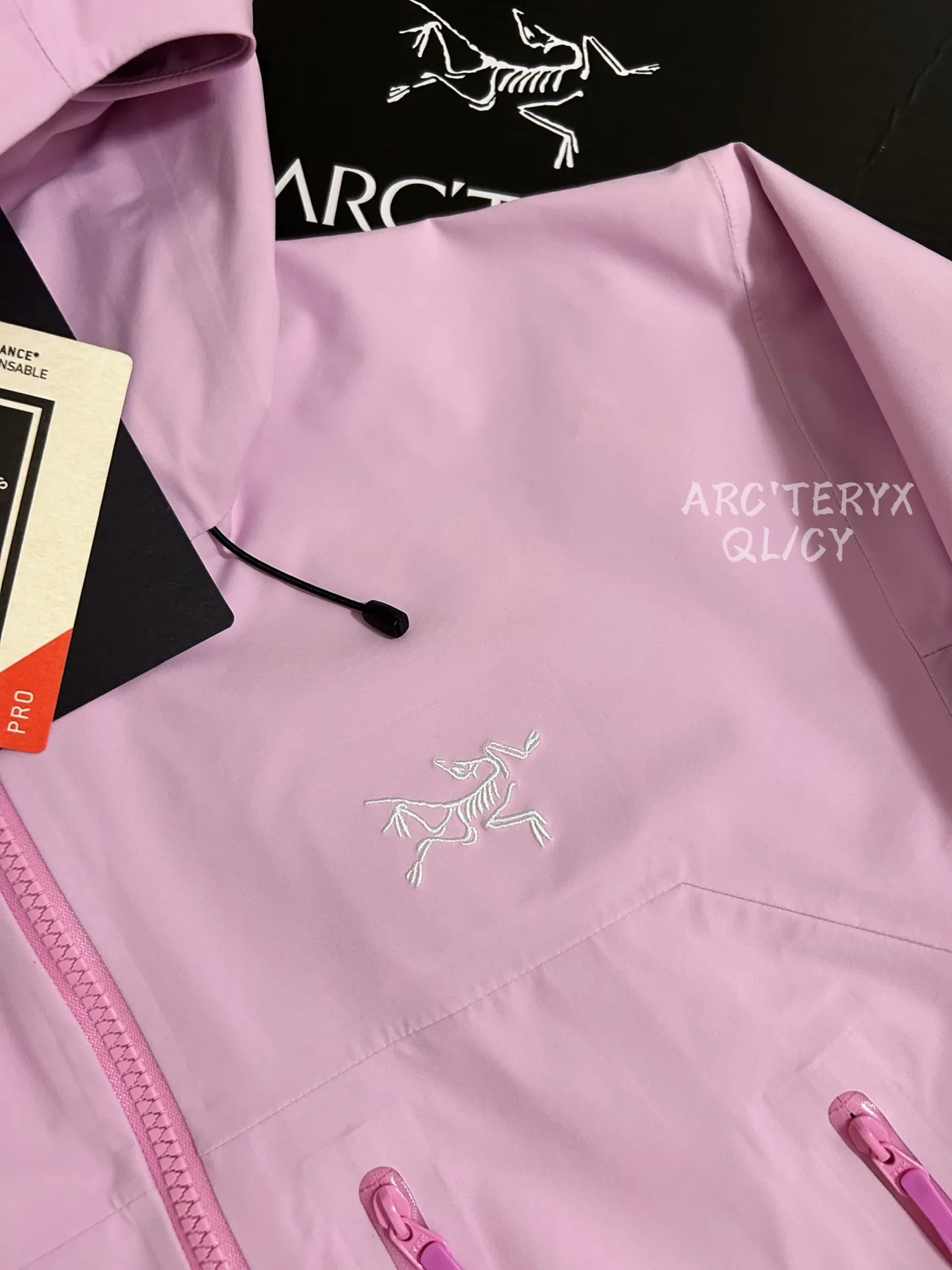 Beta SV GORE-TEX Pro Hooded Shell Jacket D42019605 — view 7