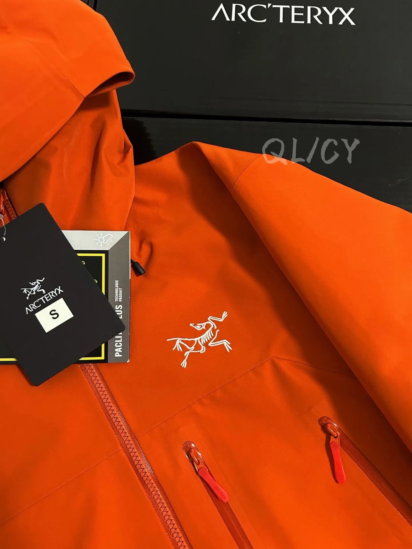 Beta SV GORE-TEX Pro Hardshell Jacket D42019599 — view 2