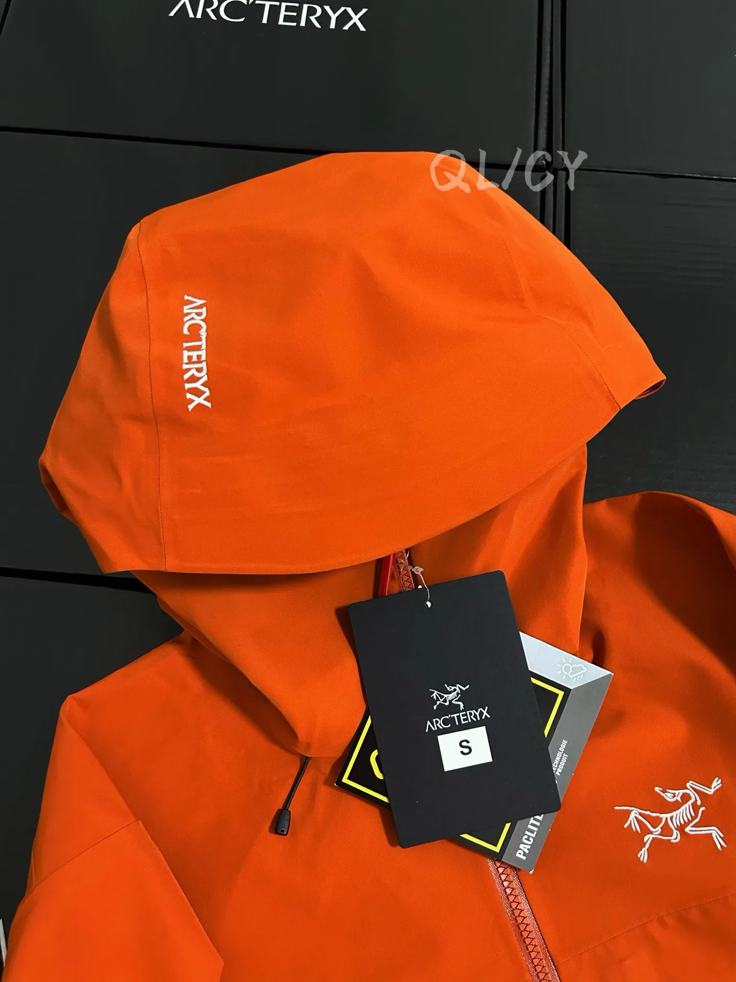 Beta SV GORE-TEX Pro Hardshell Jacket D42019599 — view 3