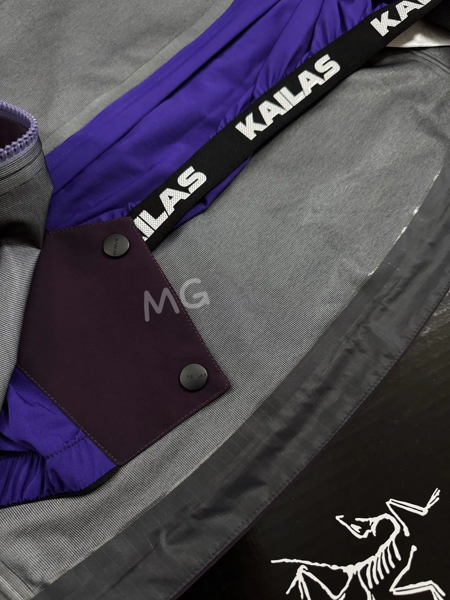 KAILAS MONT-X Waterproof Hardshell Hooded Jacket D43019532 — view 7