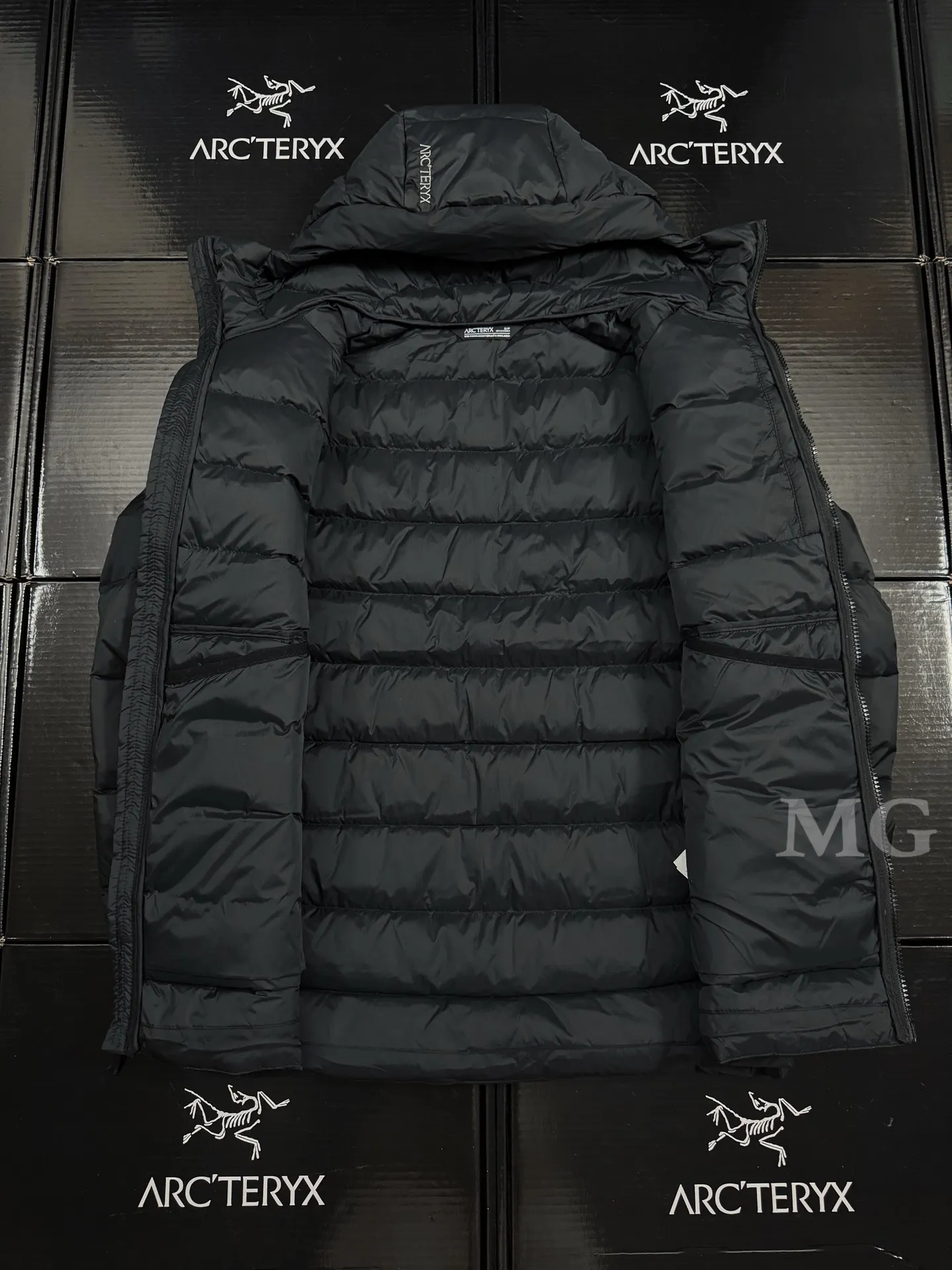 Thorium Hooded Down Puffer Jacket D43019341 — view 7